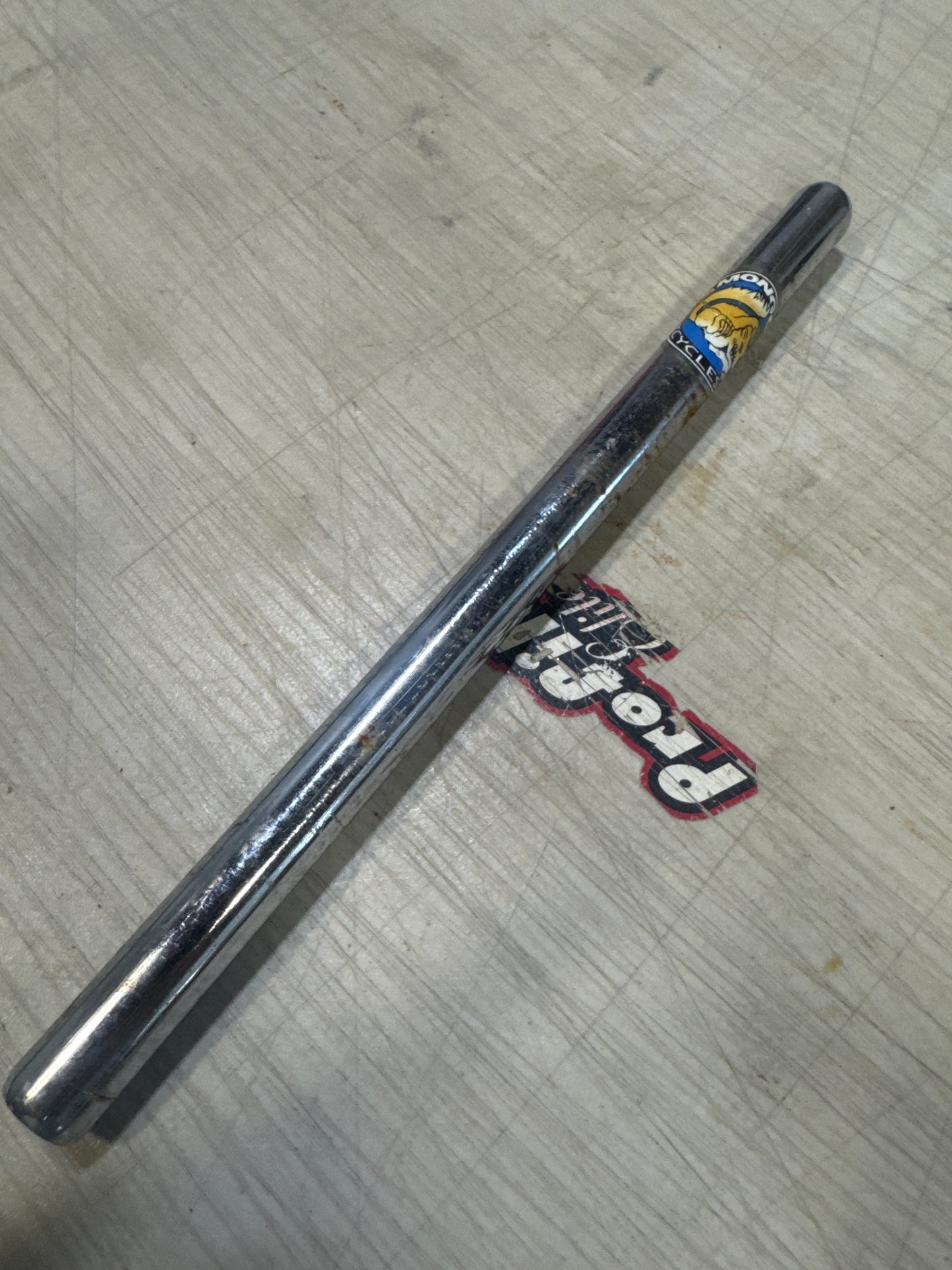 Mongoose 22.2 vintage seat post
