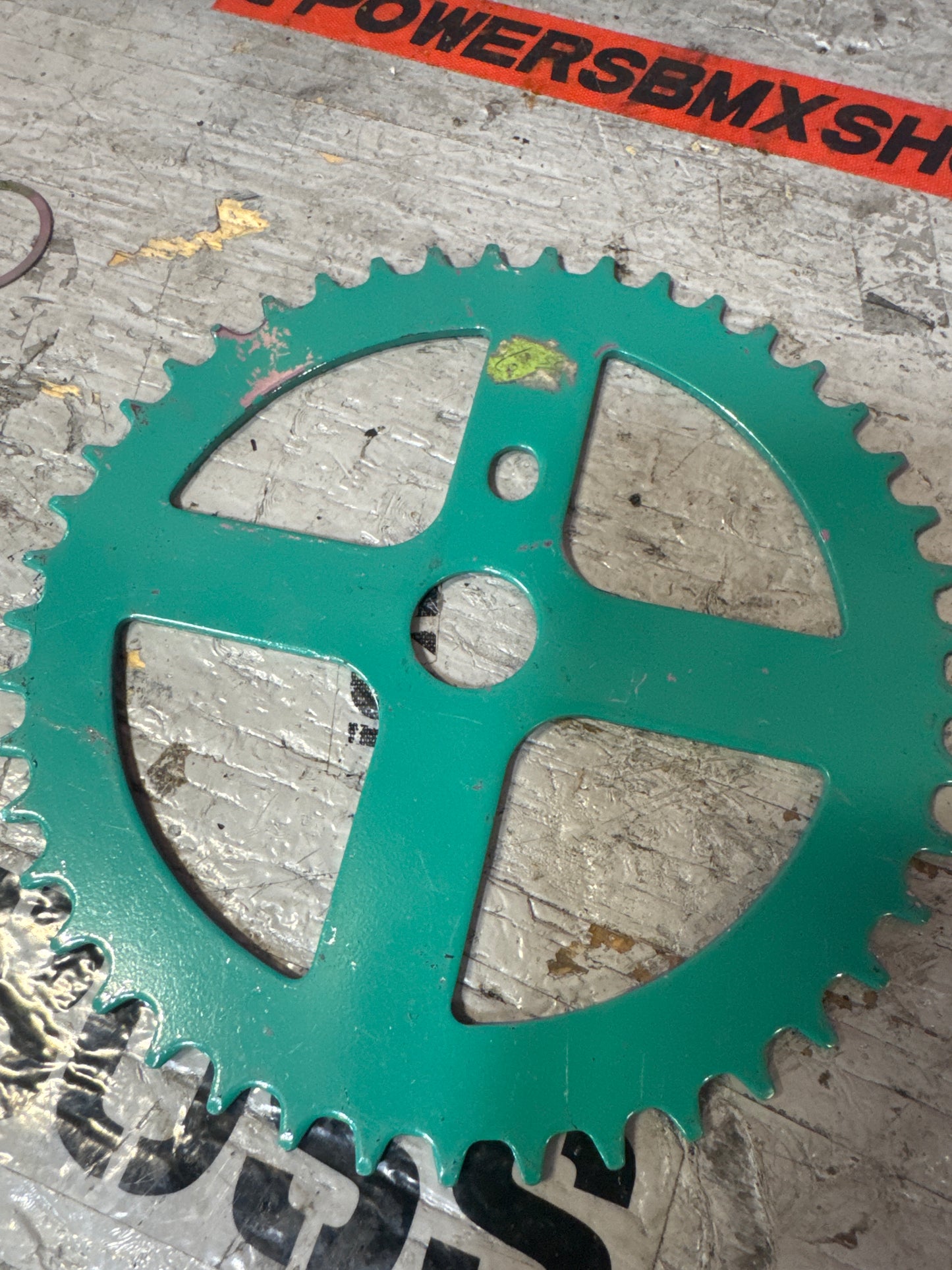 Sugino style 44t sprocket teal
