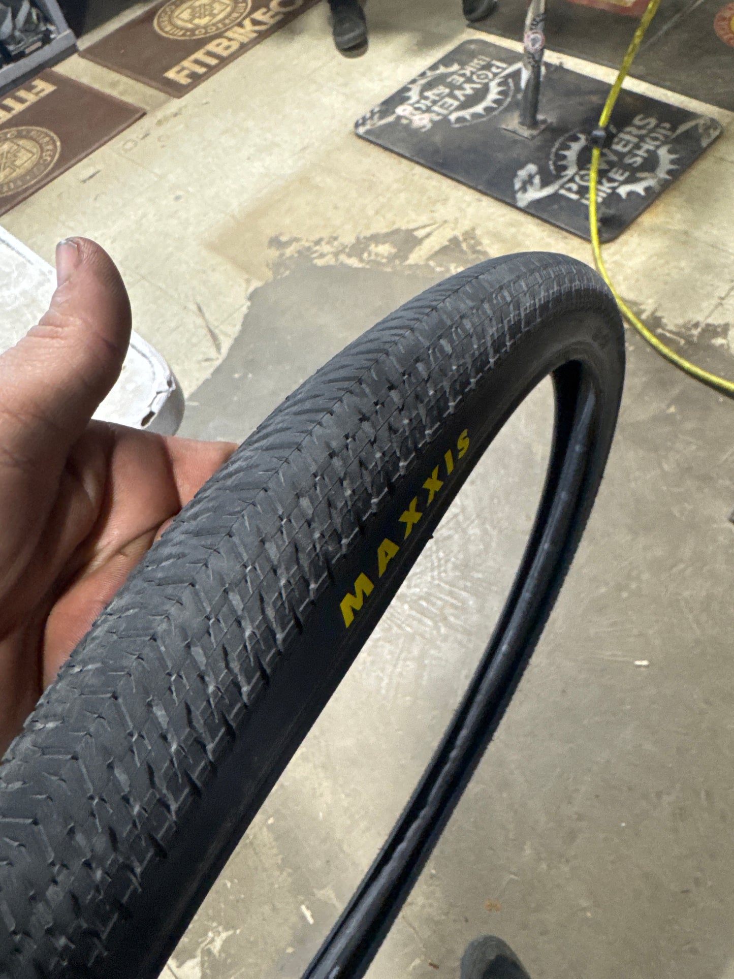 Maxxis dth 20x13/8
