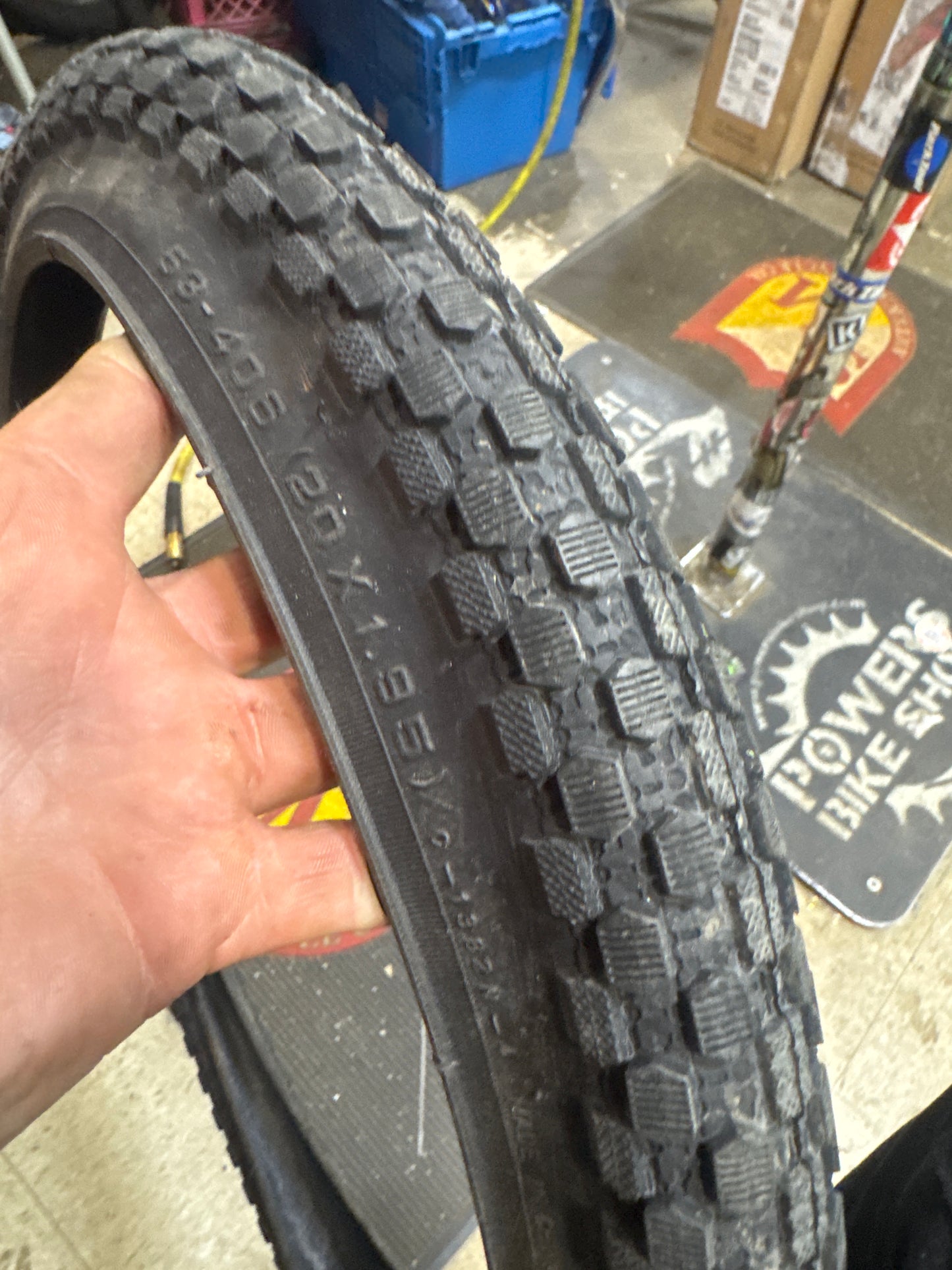 Oem 20x1.95 tire