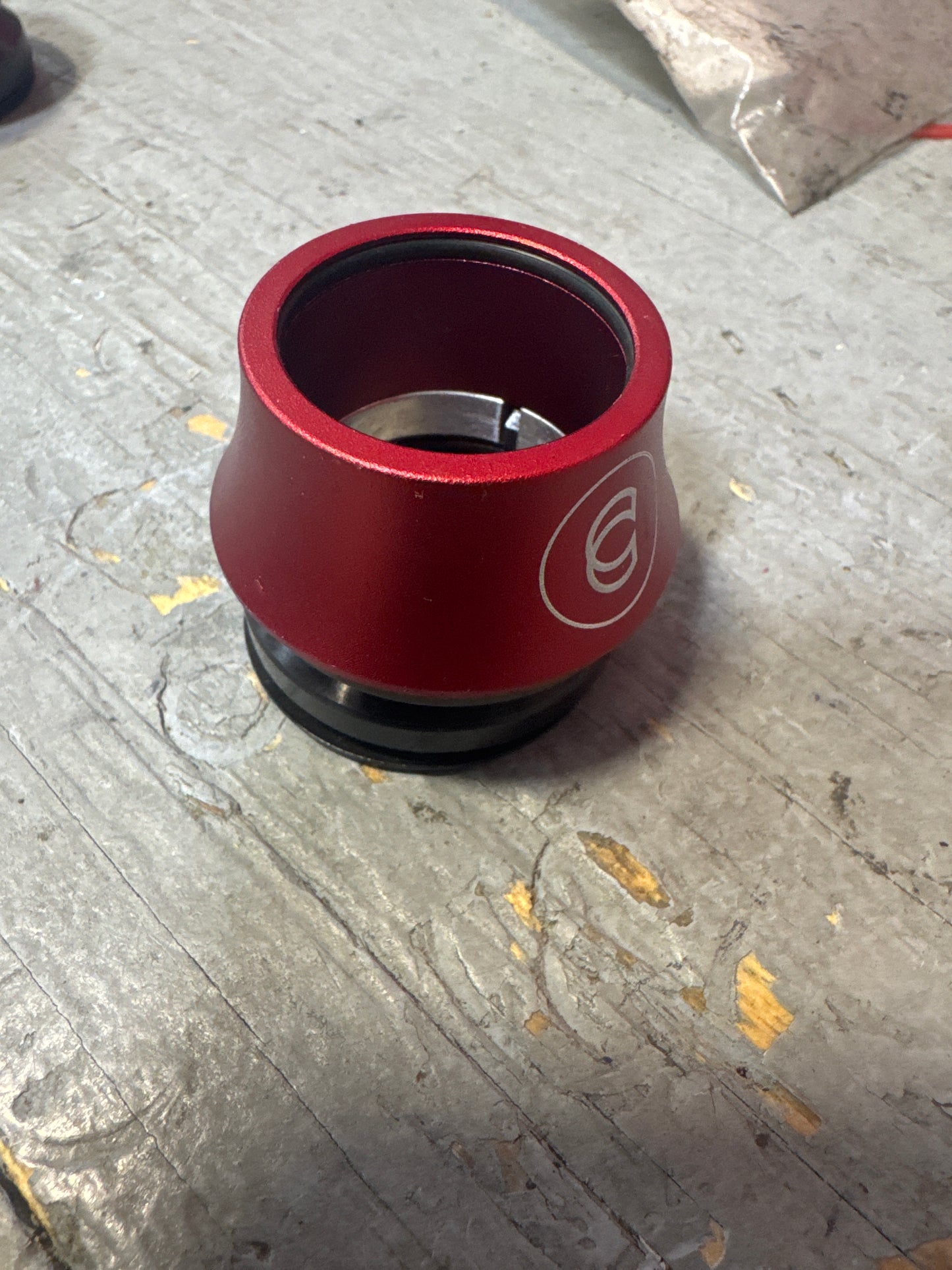 Cinema integrated headset red