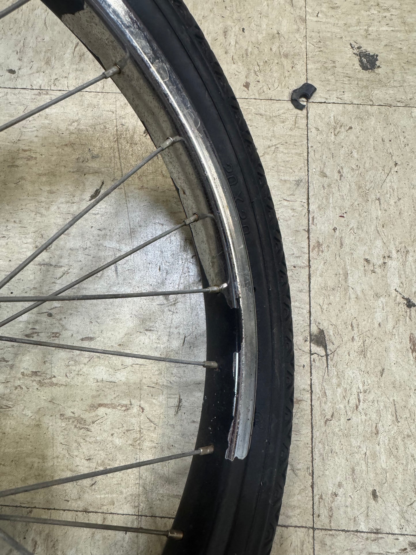 Shimano 70s rear wheel 20”