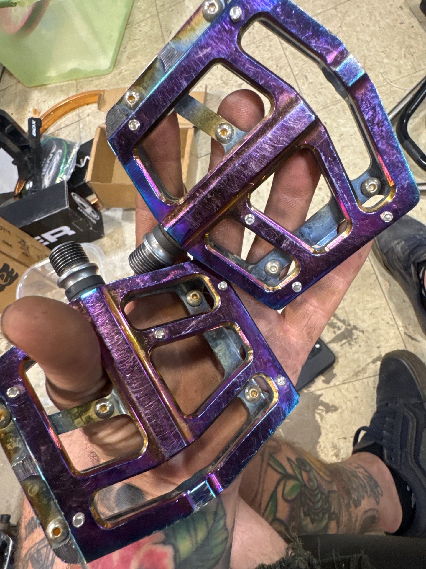 Snafu Anorexic oil slick pedal