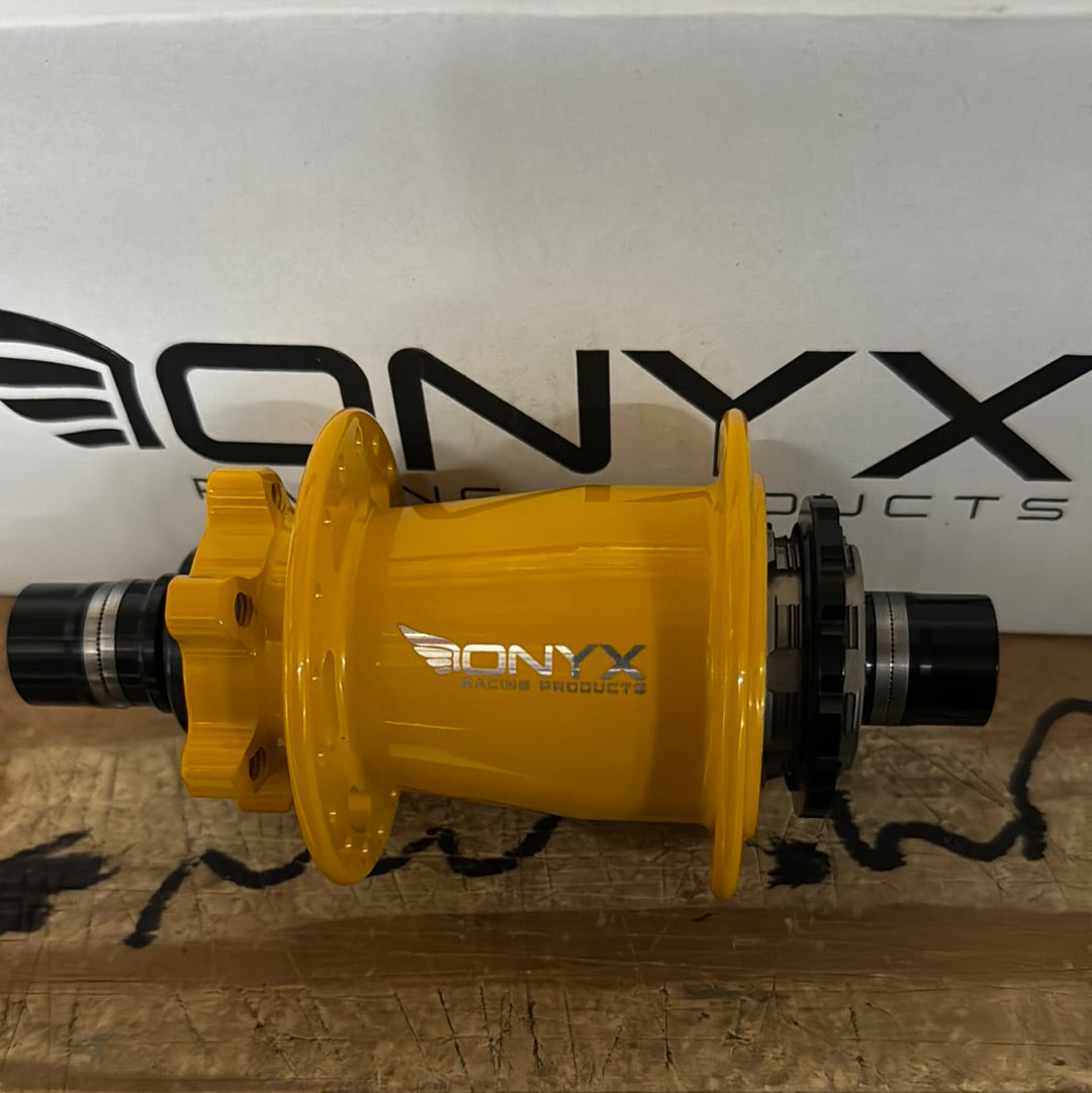 Onyx Hubs Cotm Ohlins Yellow