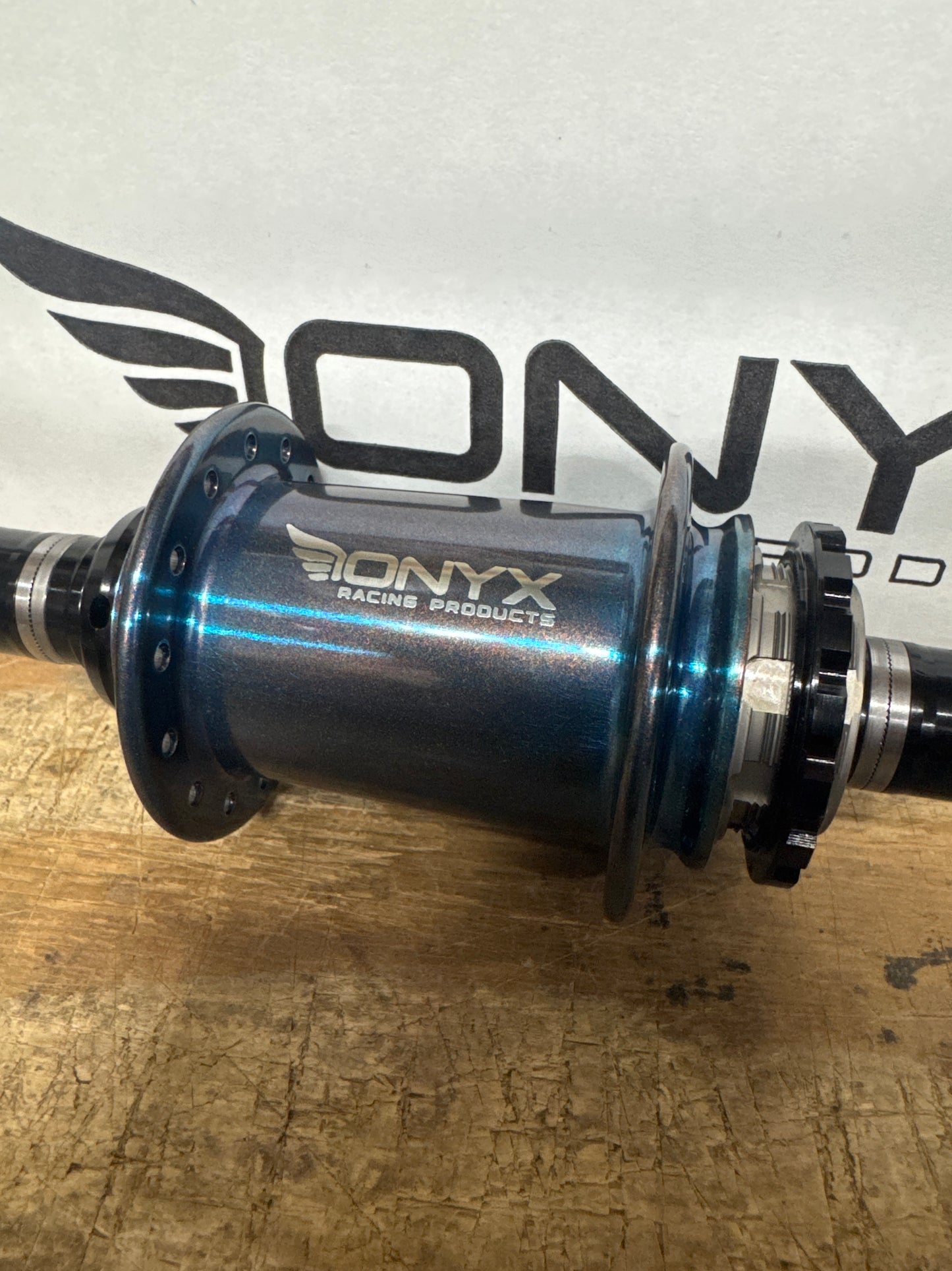 Onyx Hubs Cotm Alexandrite