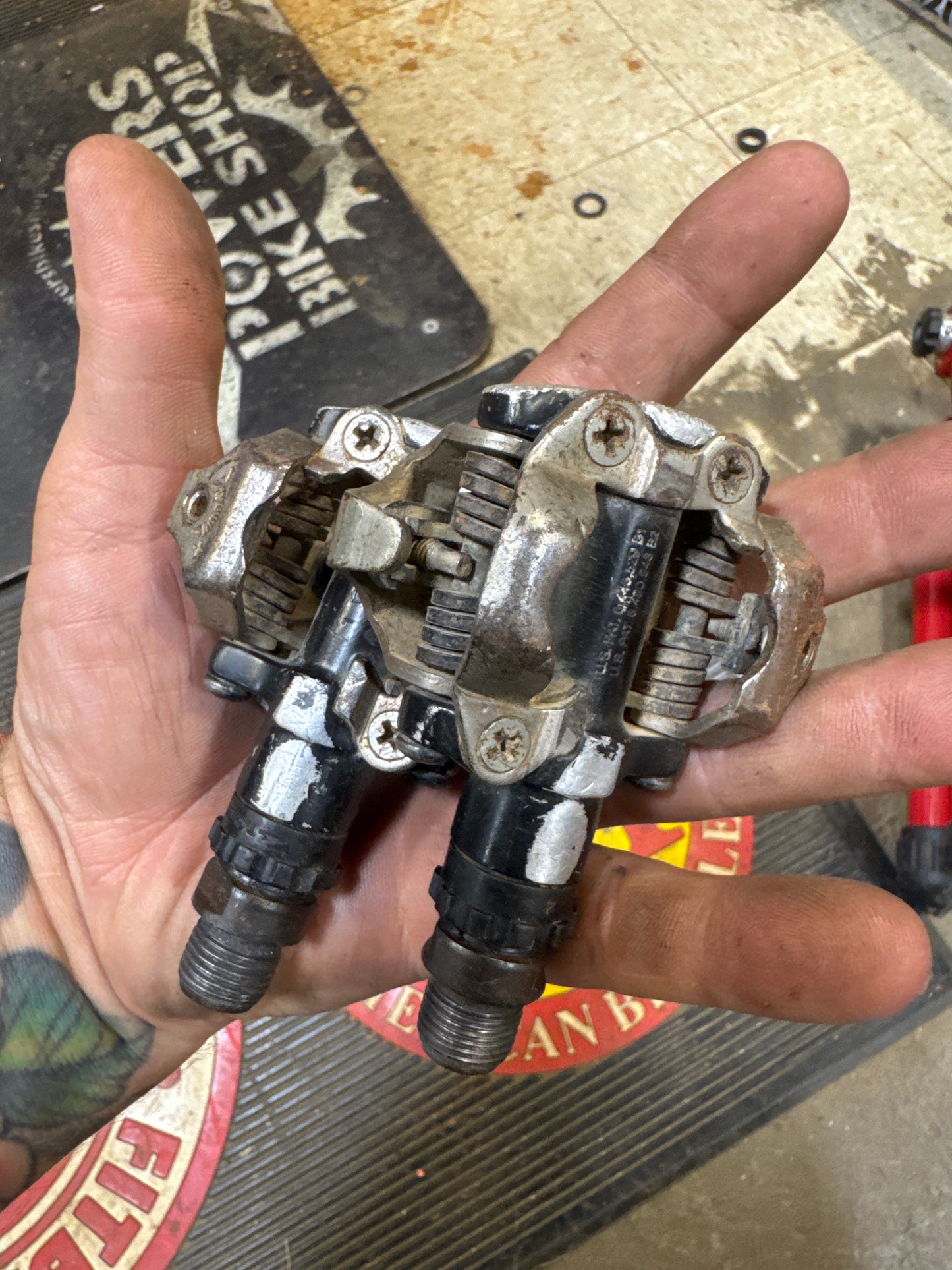Shimano m520 clipless pedals