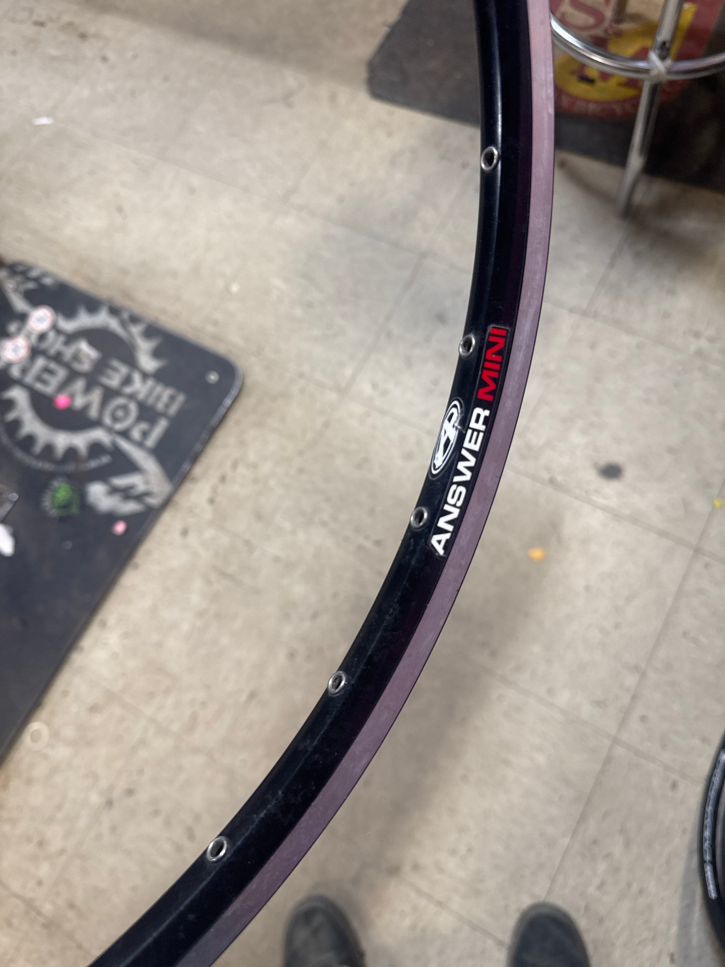 answer alumilite 24x11/8 28h