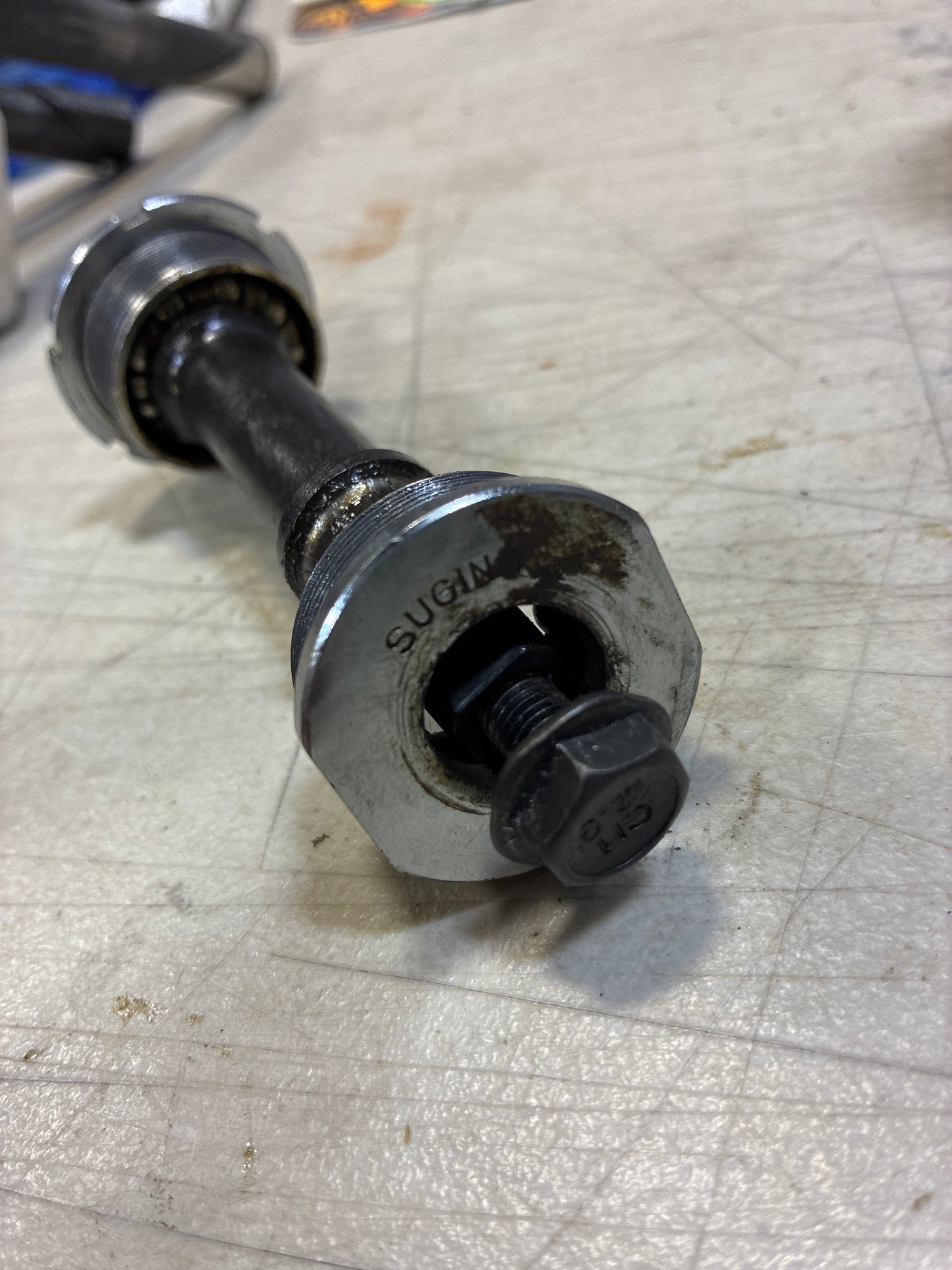 sugino old school euro bottom bracket