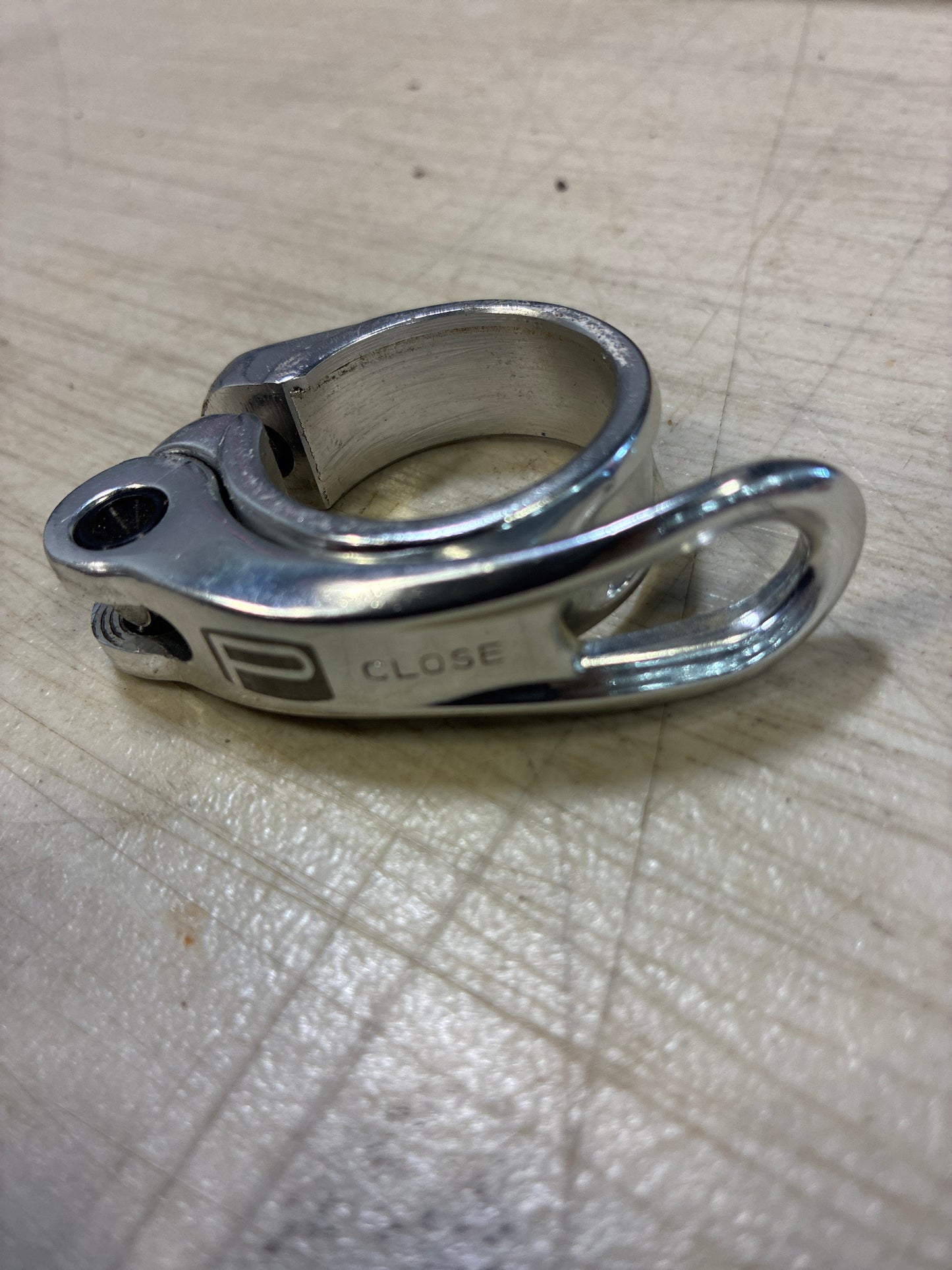 promax 31.8 seat post clamp silver