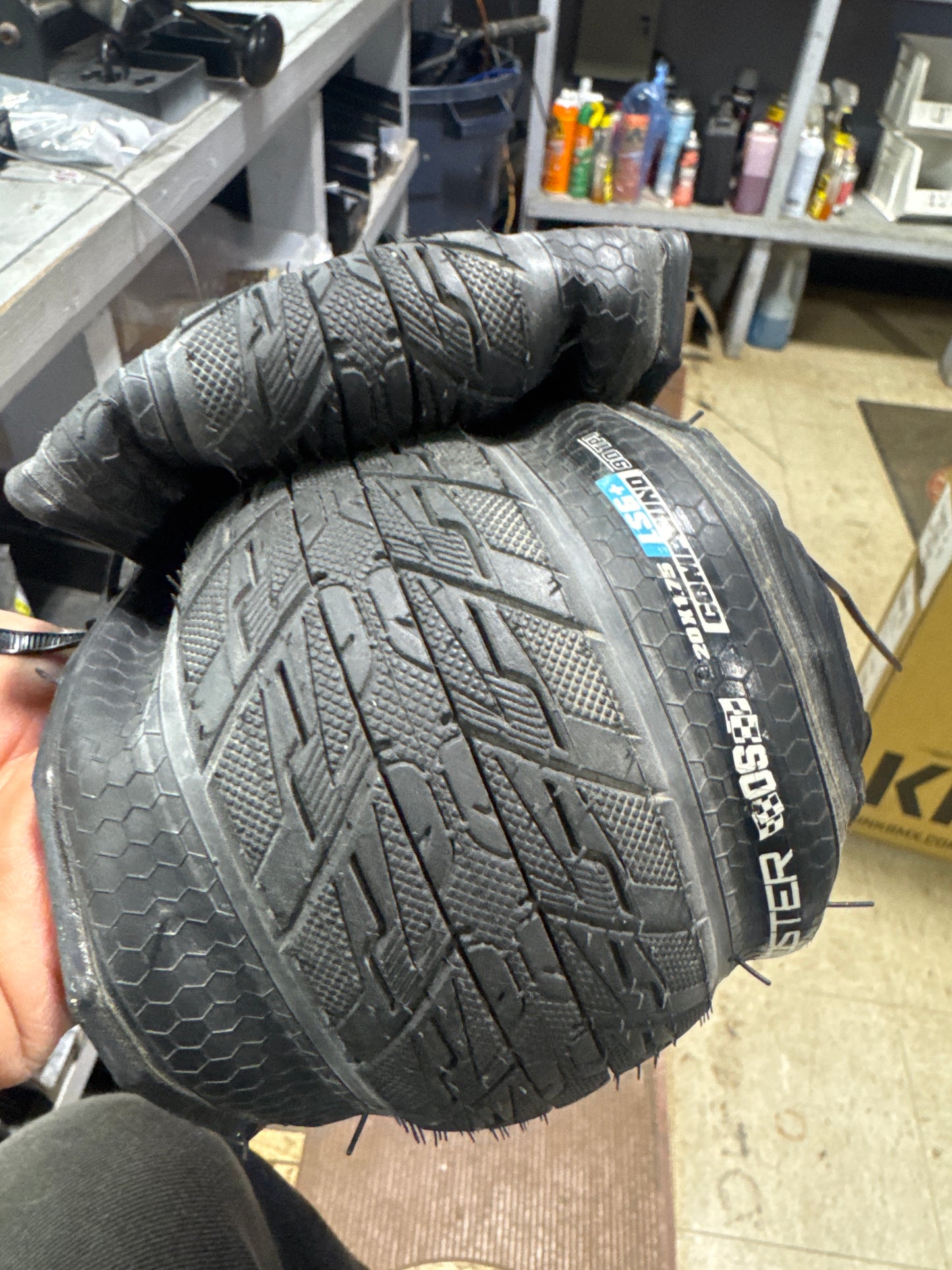 Vee rubber os20 x1.75 like new