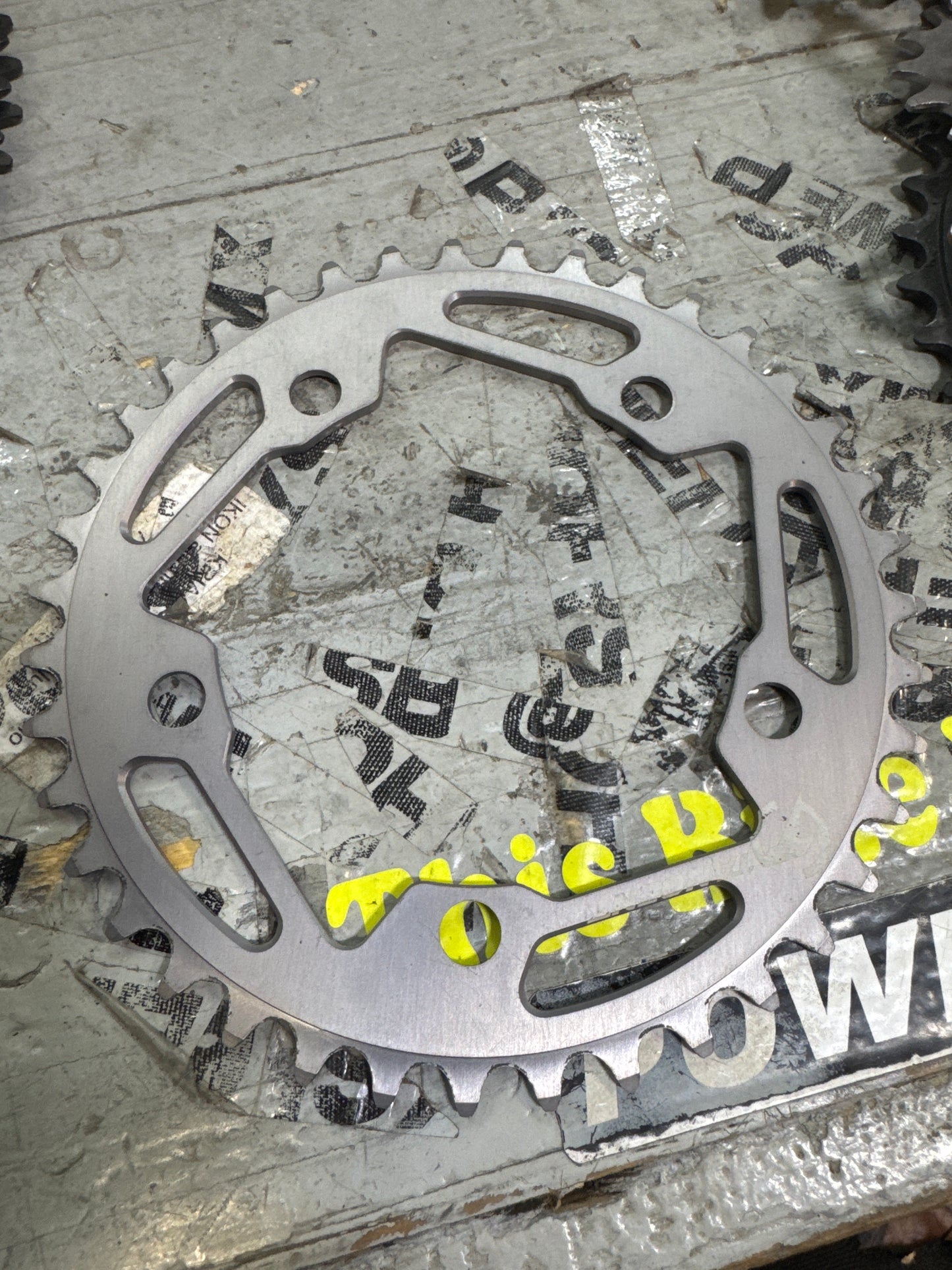 Tangent sprocket grey 5bolt 39t