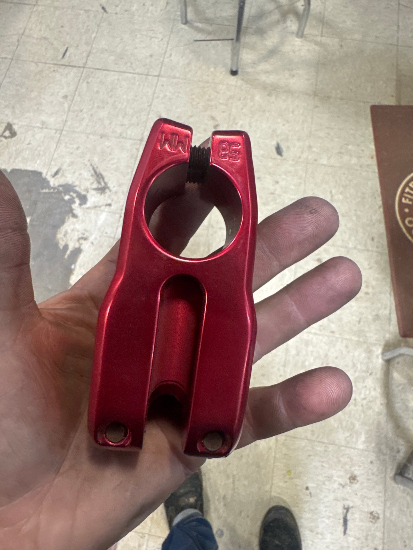 Profile push stem 53m red