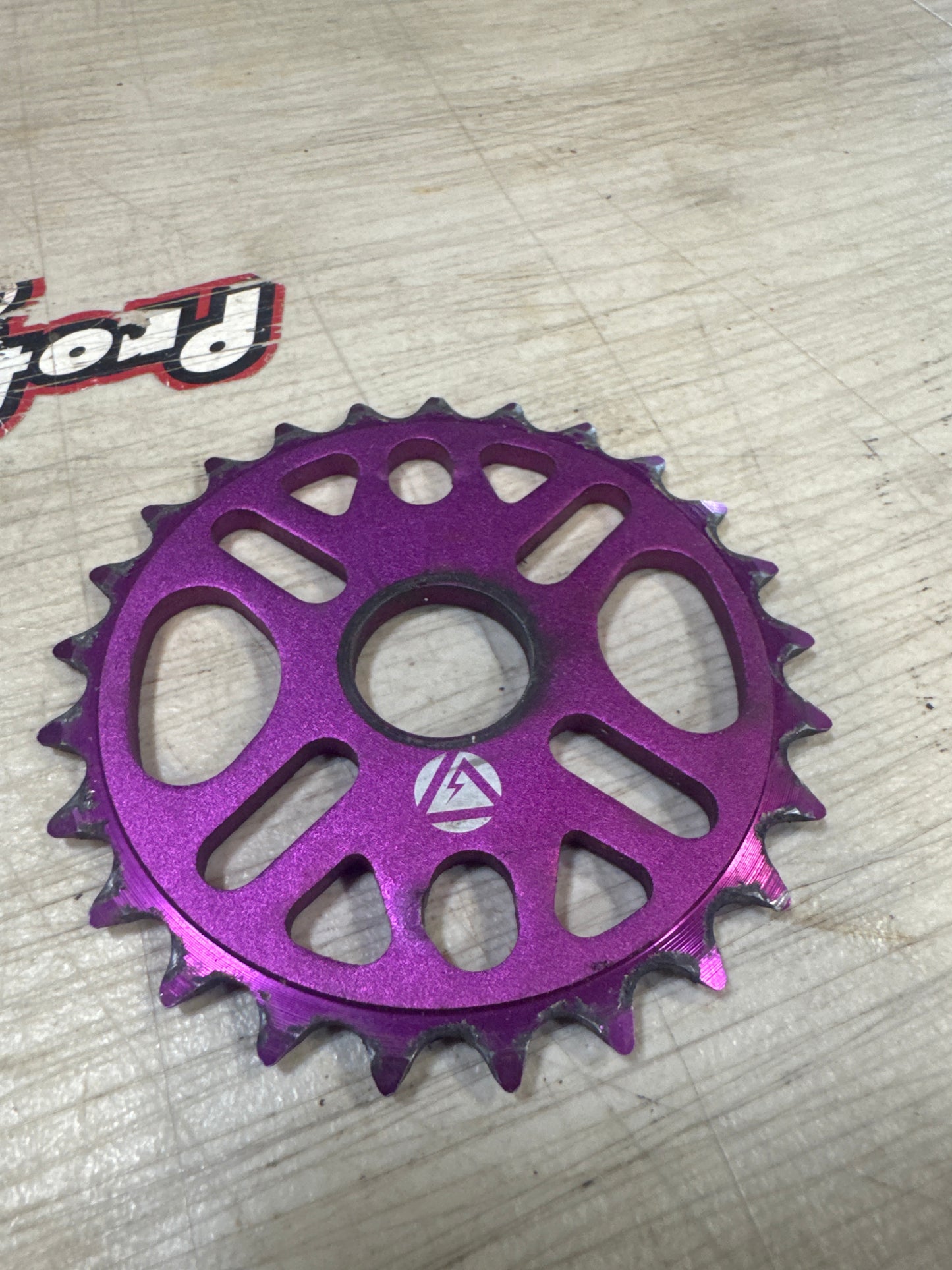 Black ops 25t purple sprocket