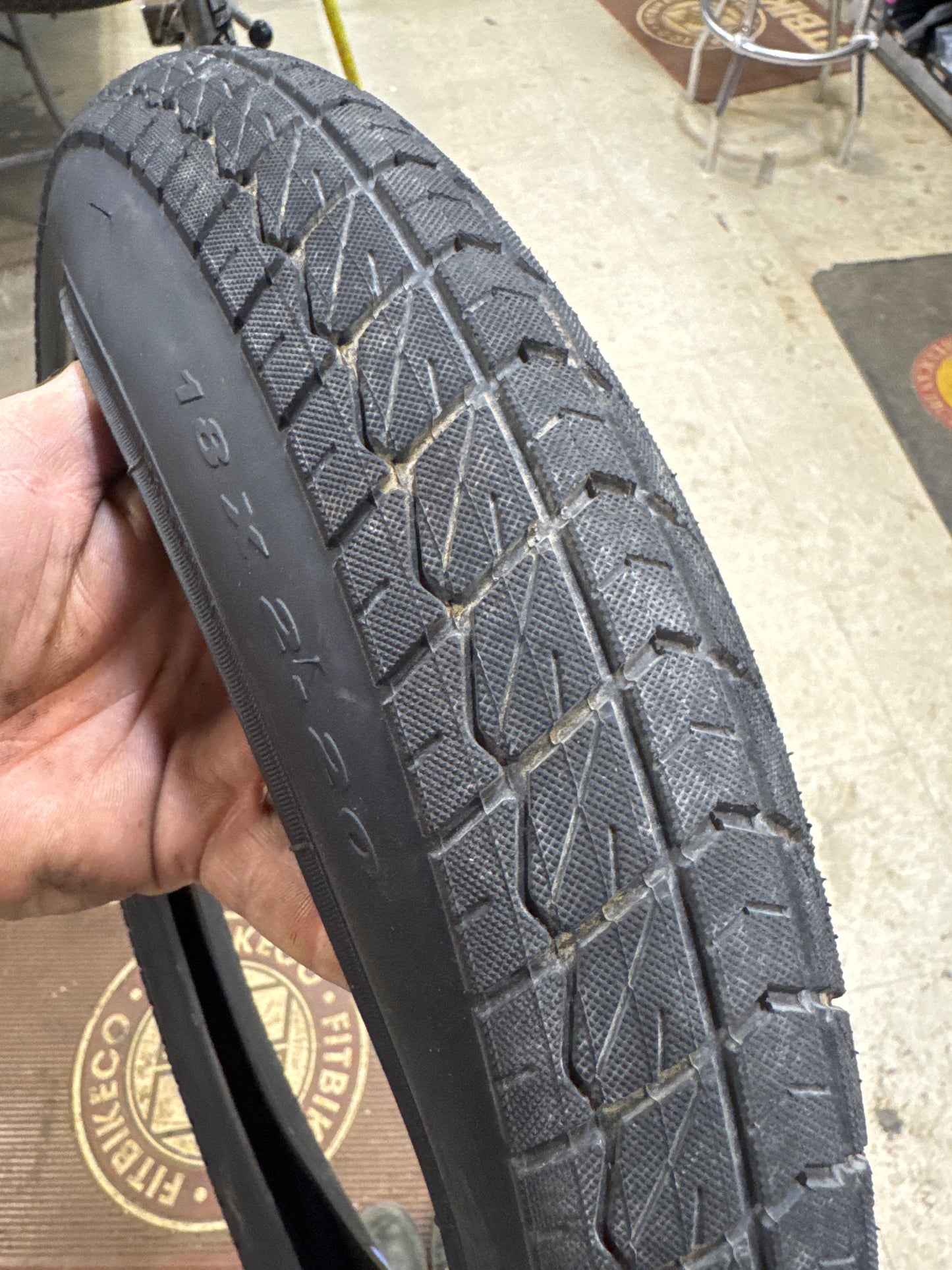 Sunday current 18x2.20 tire