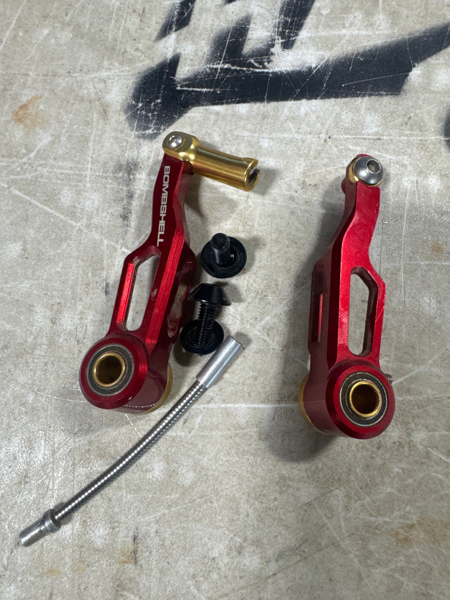 Bombshell mini brake arms