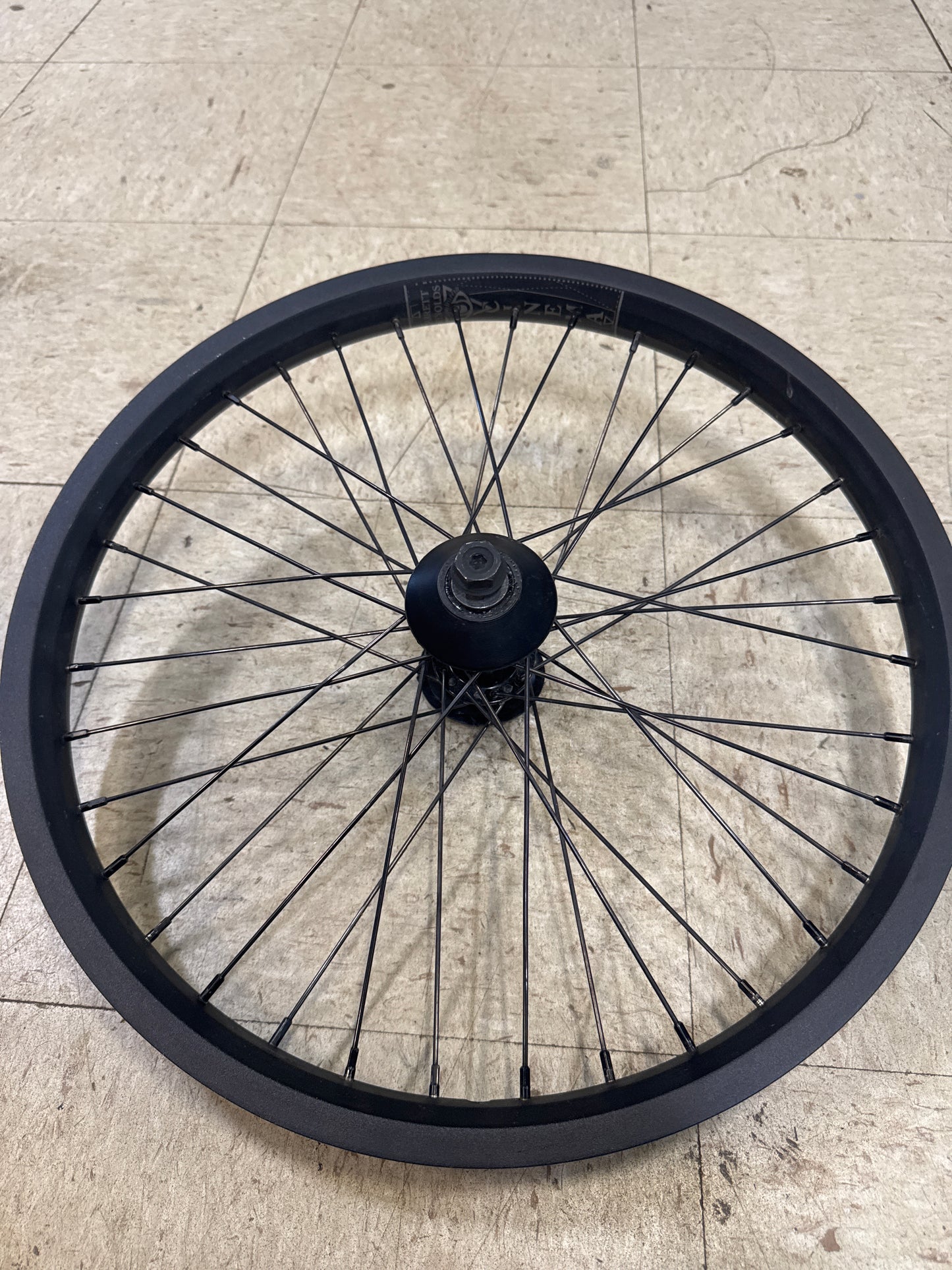 Odyssey C5 front wheel built to cinema reynolds rim