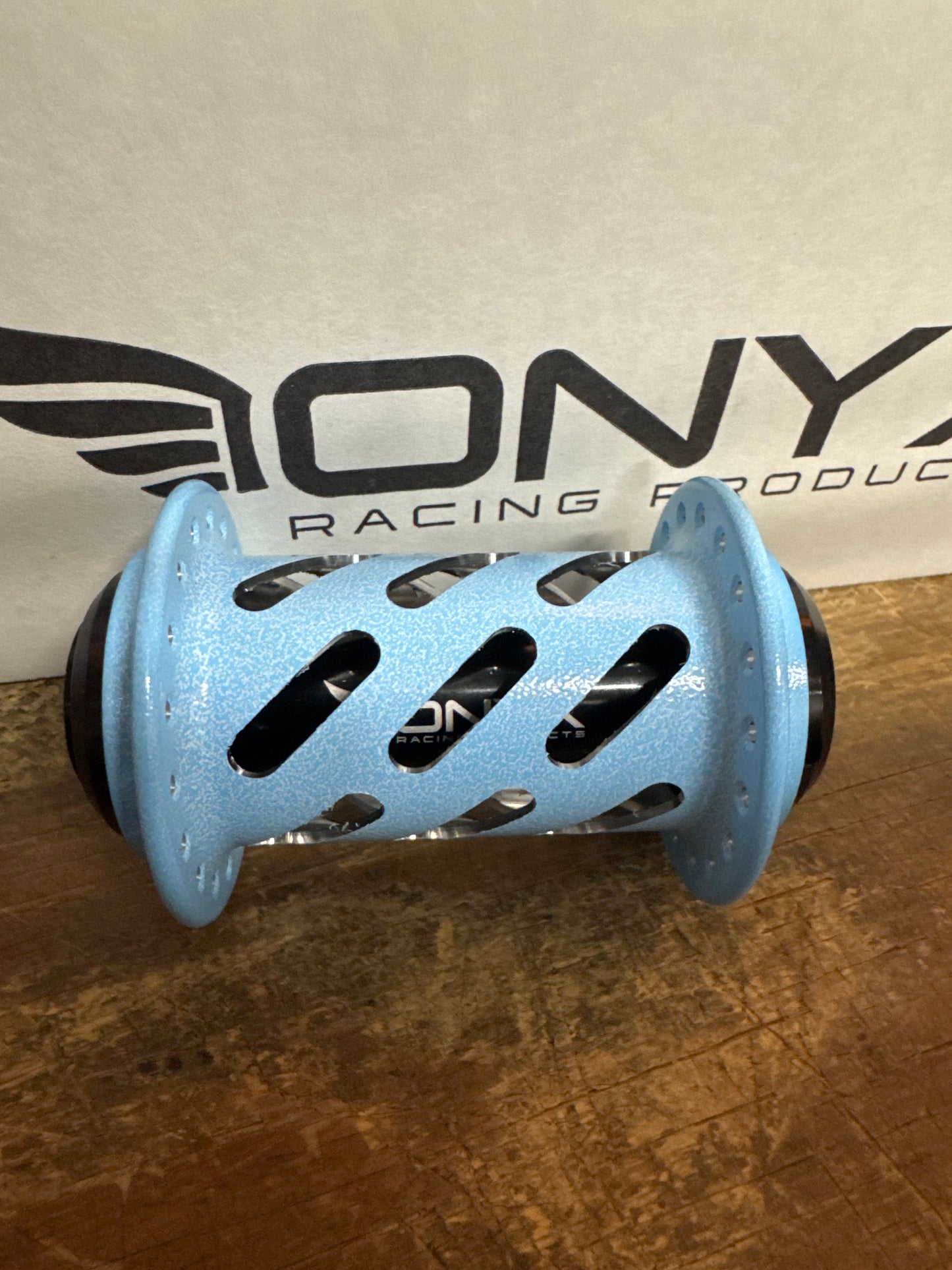 Onyx Hubs Cotm Nuclear Blue