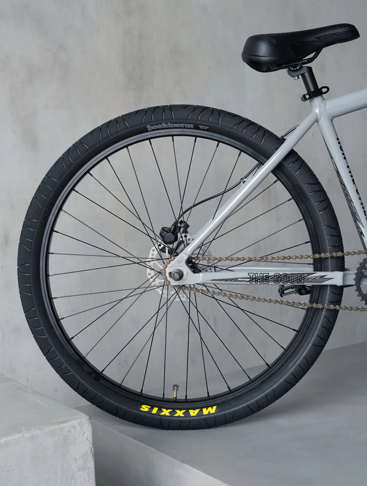THRONE GOON 29" The C Concrete Grey