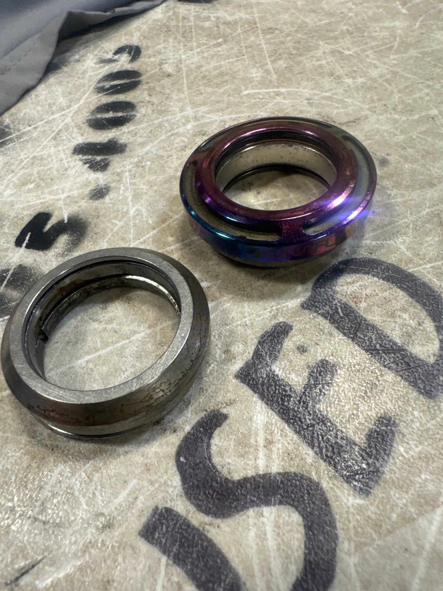 Snafu 11/8 headset oil slick