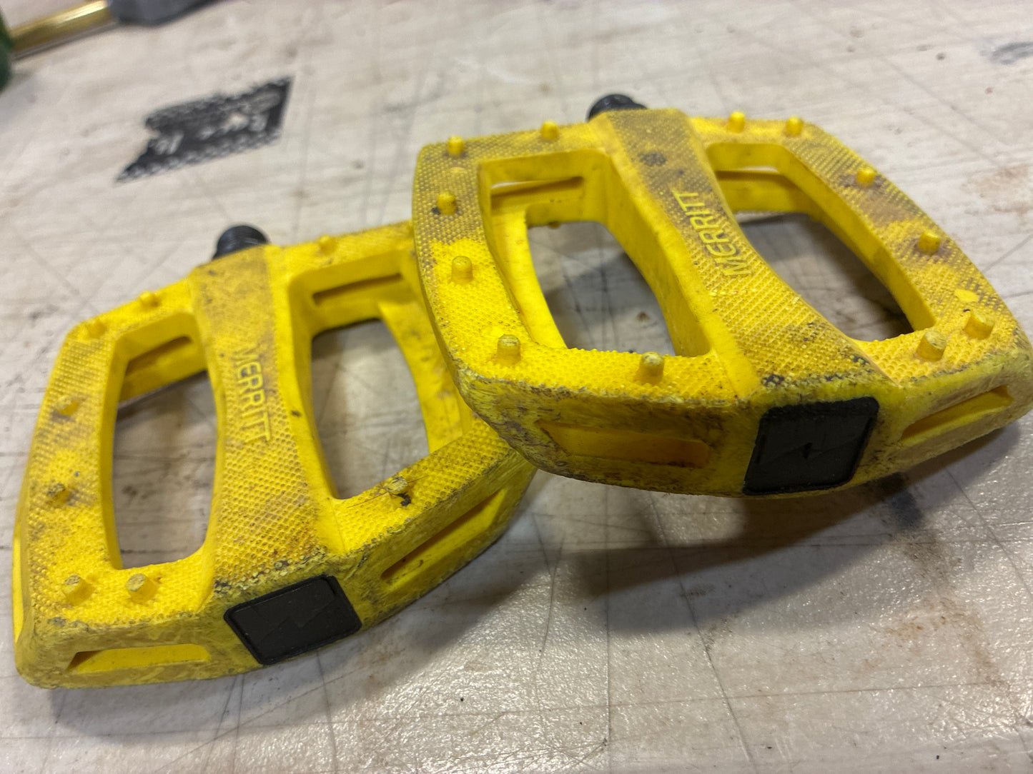 merritt p1 pedals yellow