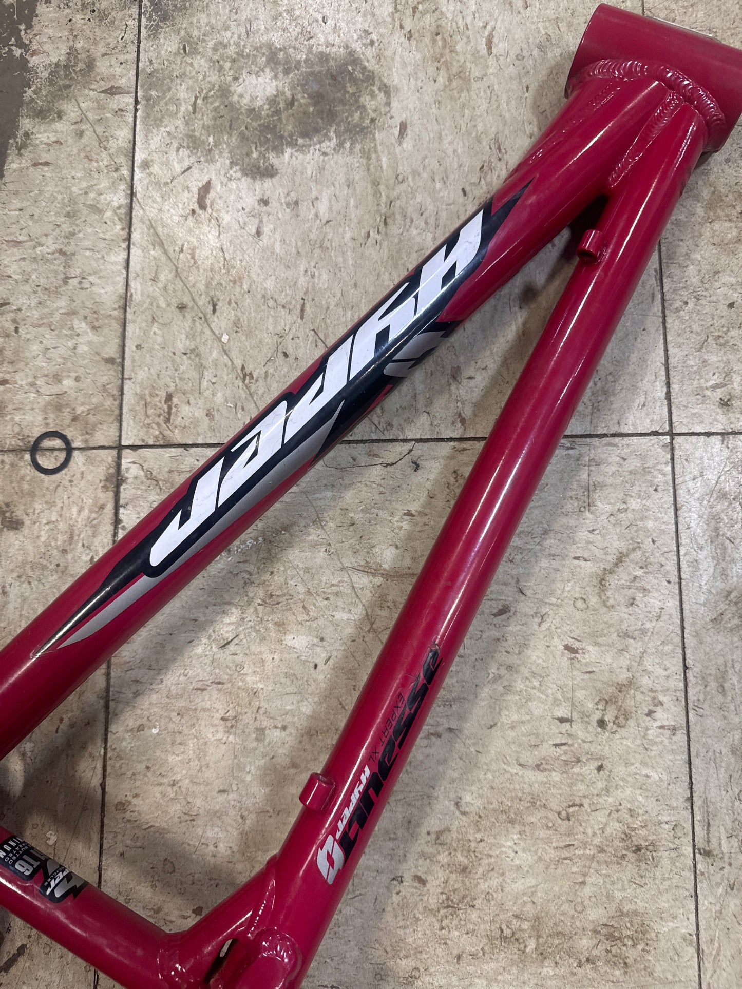 Hyper assault expert xl frame
