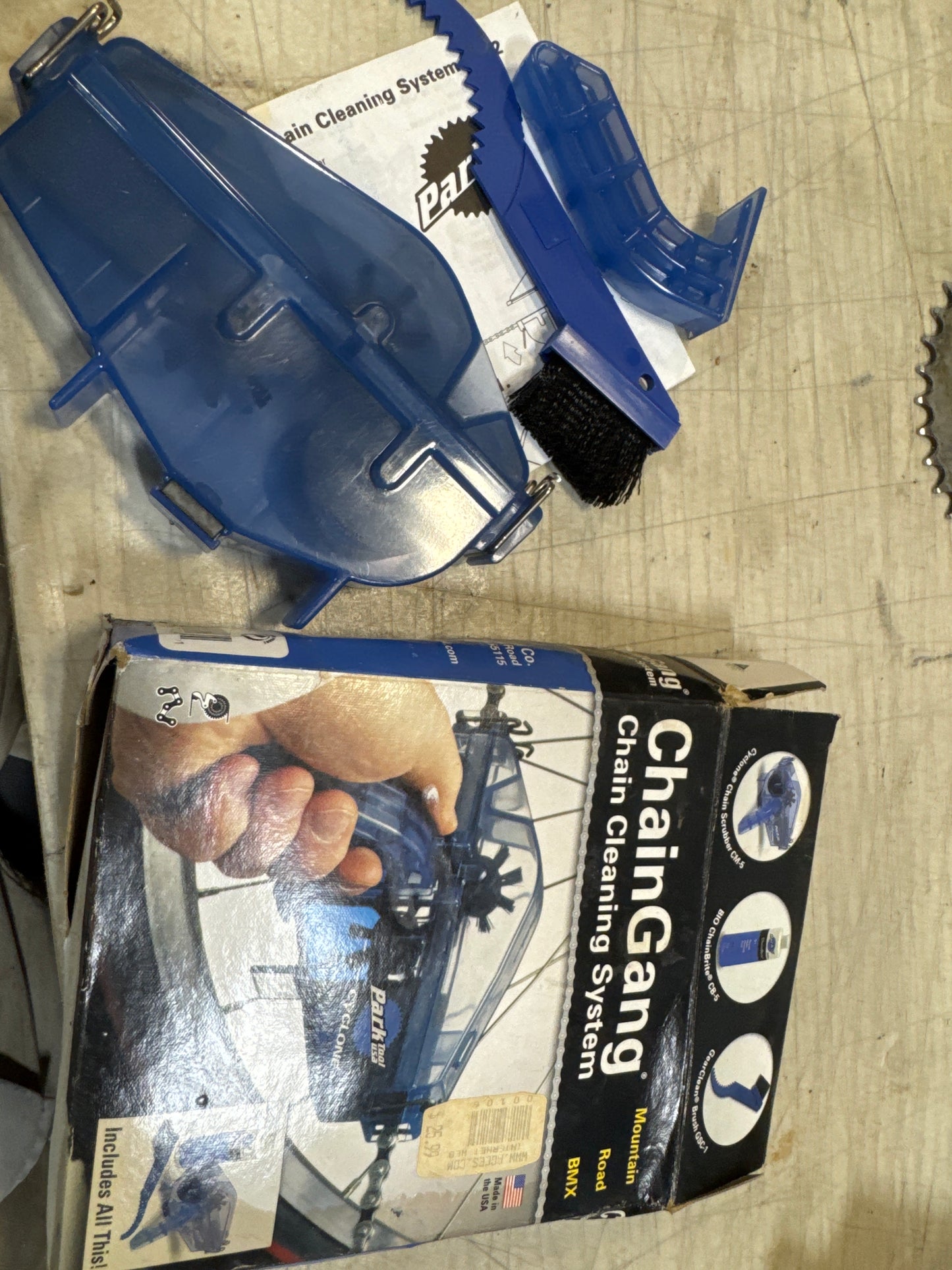 Park tool chain cleaner CG-2 new?