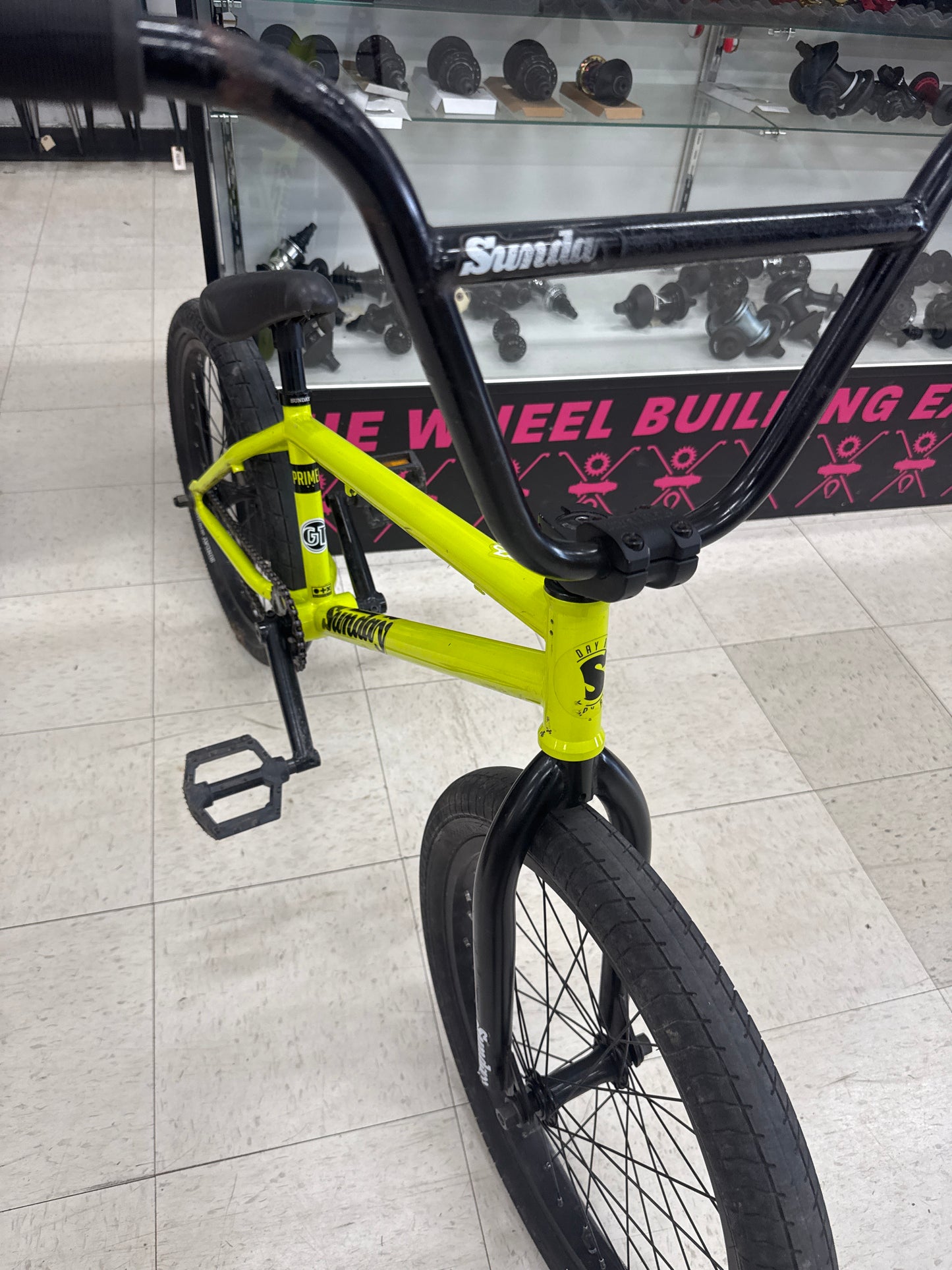 Sunday primer used bmx