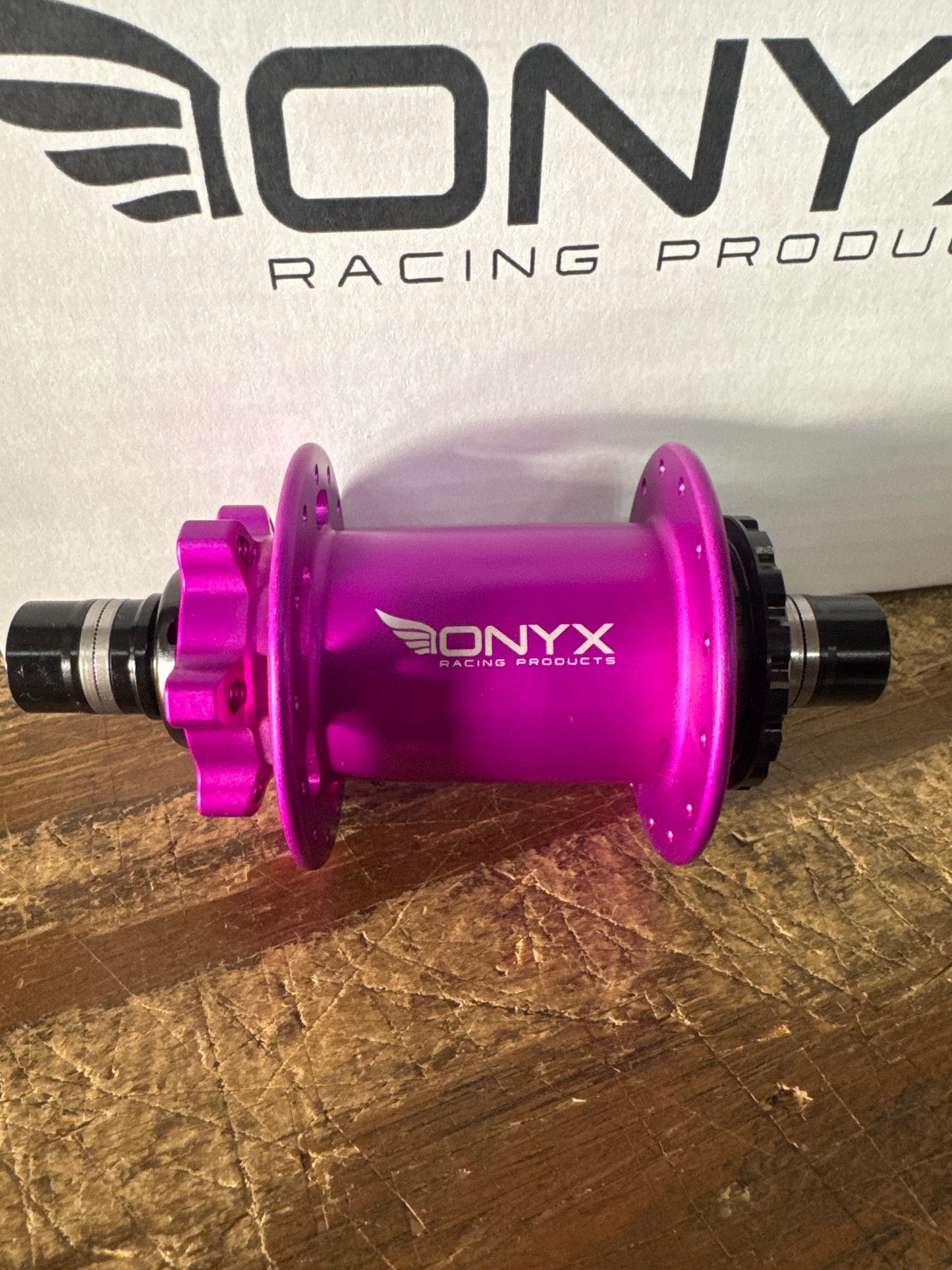 Onyx Hubs Cotm Matte Purple