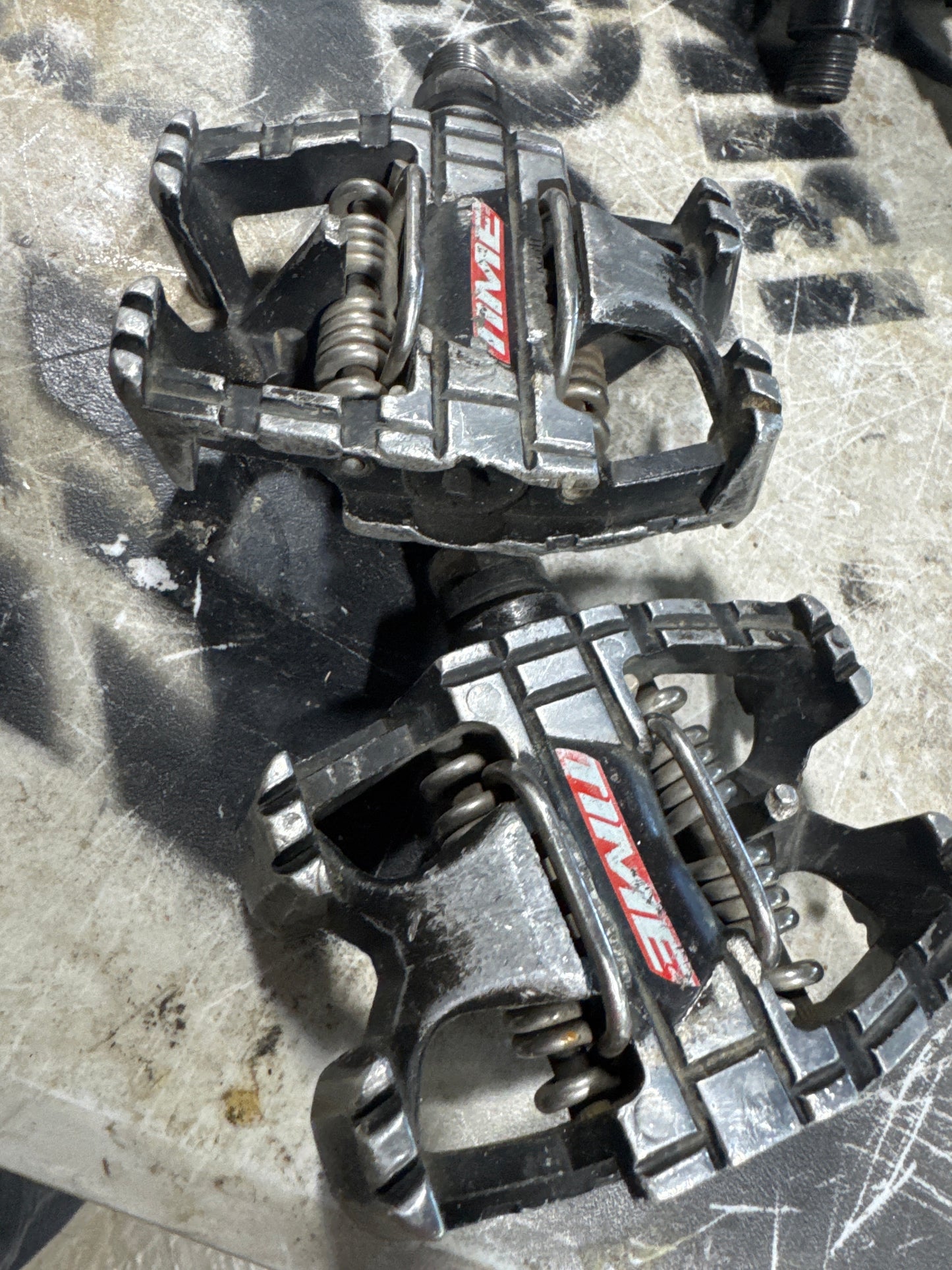 Time DH pedals