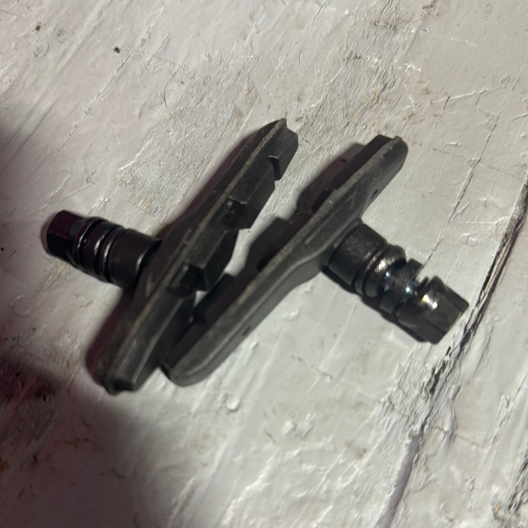 Shadow brake pads new