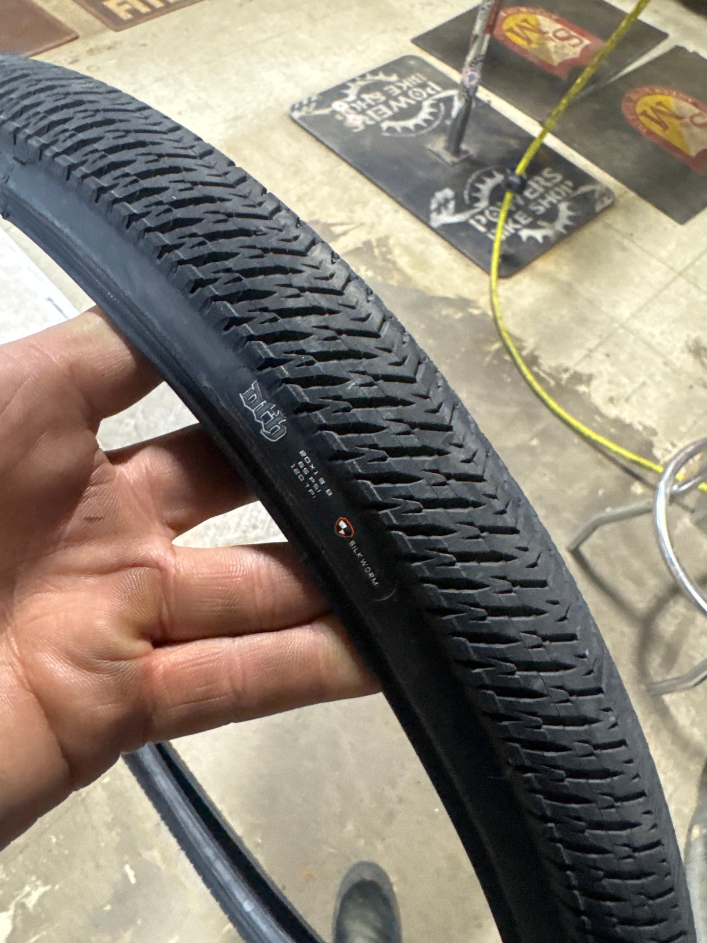 Maxxis dth 20x13/8