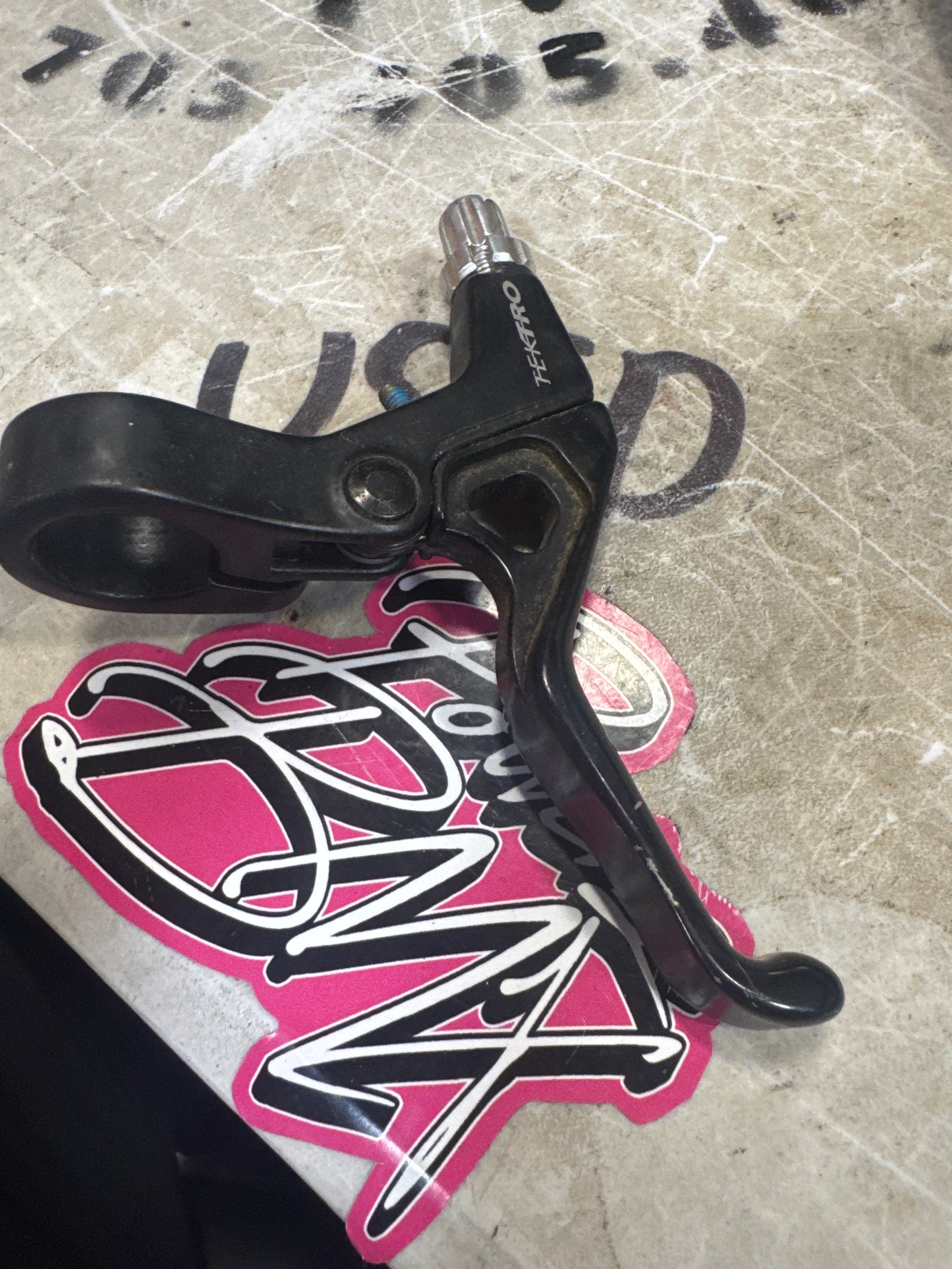tektro v brake lever