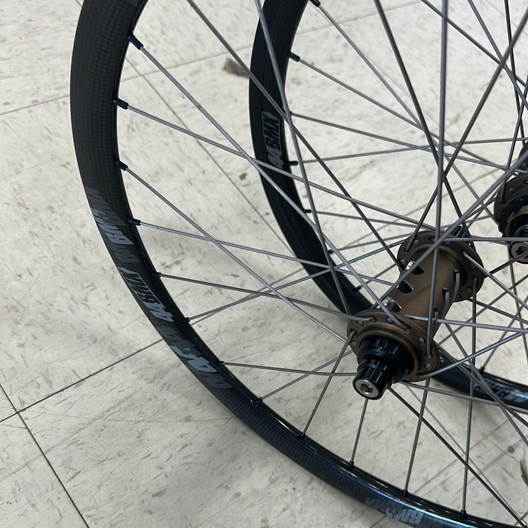 onyx hub 44bmx carbon wheels titanium spokes wheelset