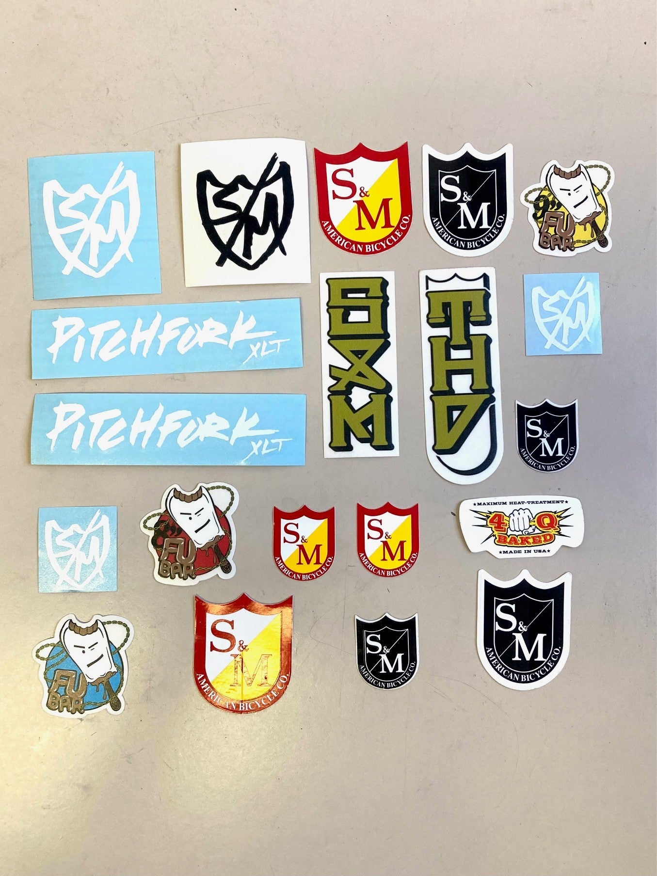 S&M RANDOM 20 PIECE STICKER PACK