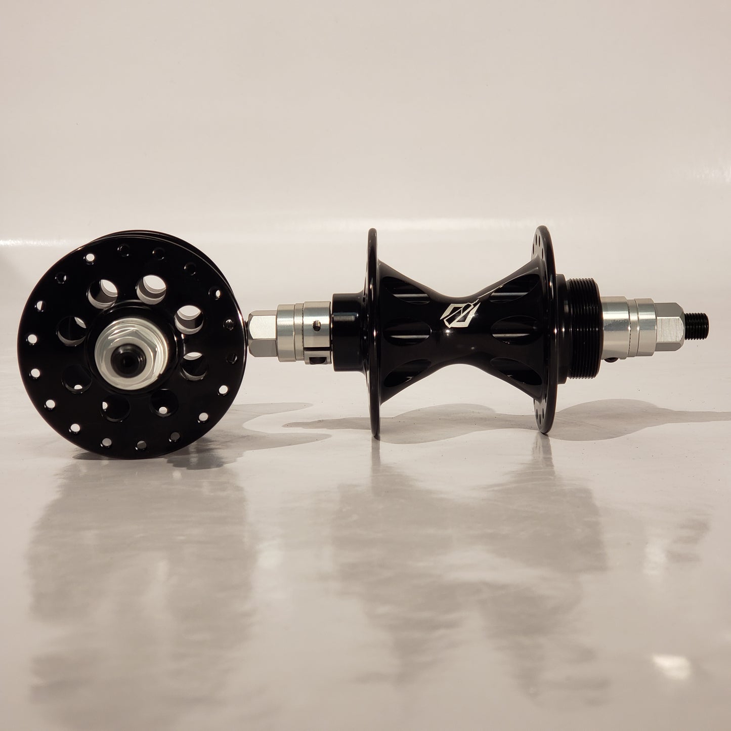 TNT Revolver 1st gen Hubset
