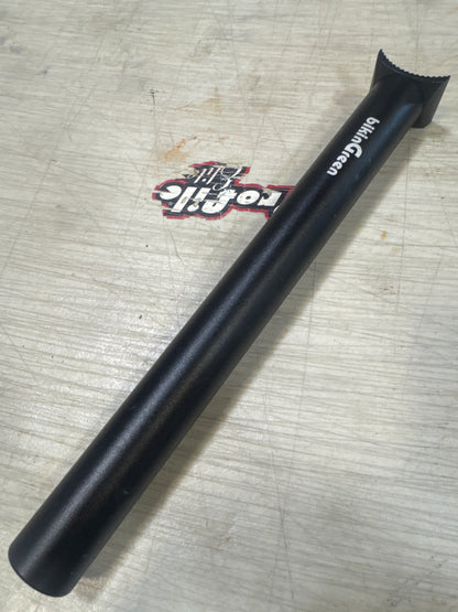 Biken green 31.6 pivotal seat post new?