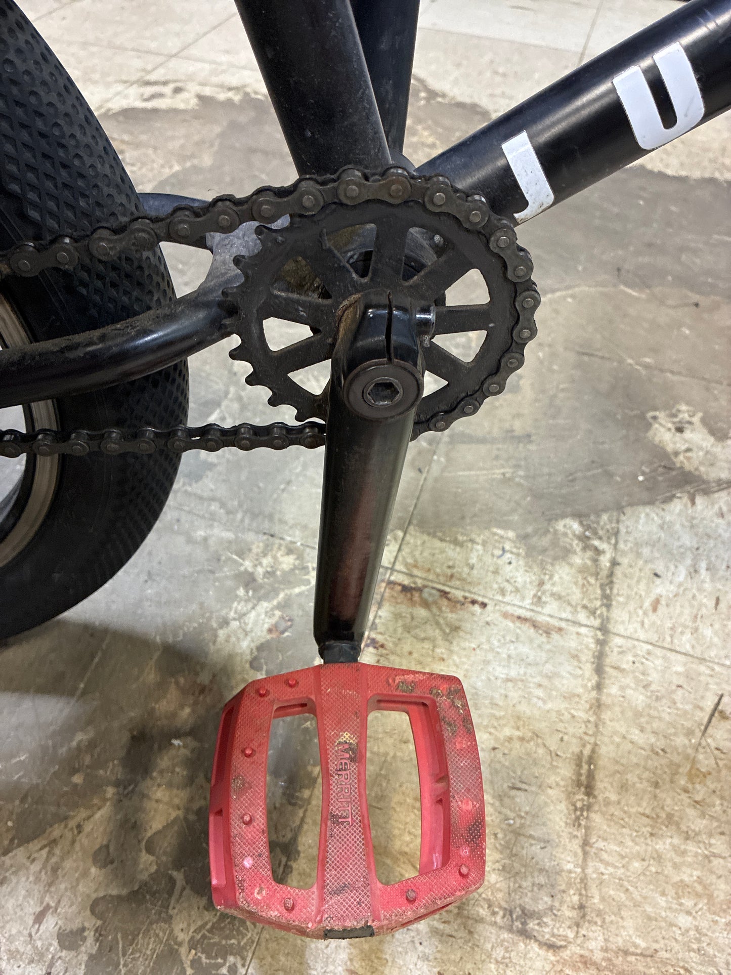 cult juvenile 18” park bike