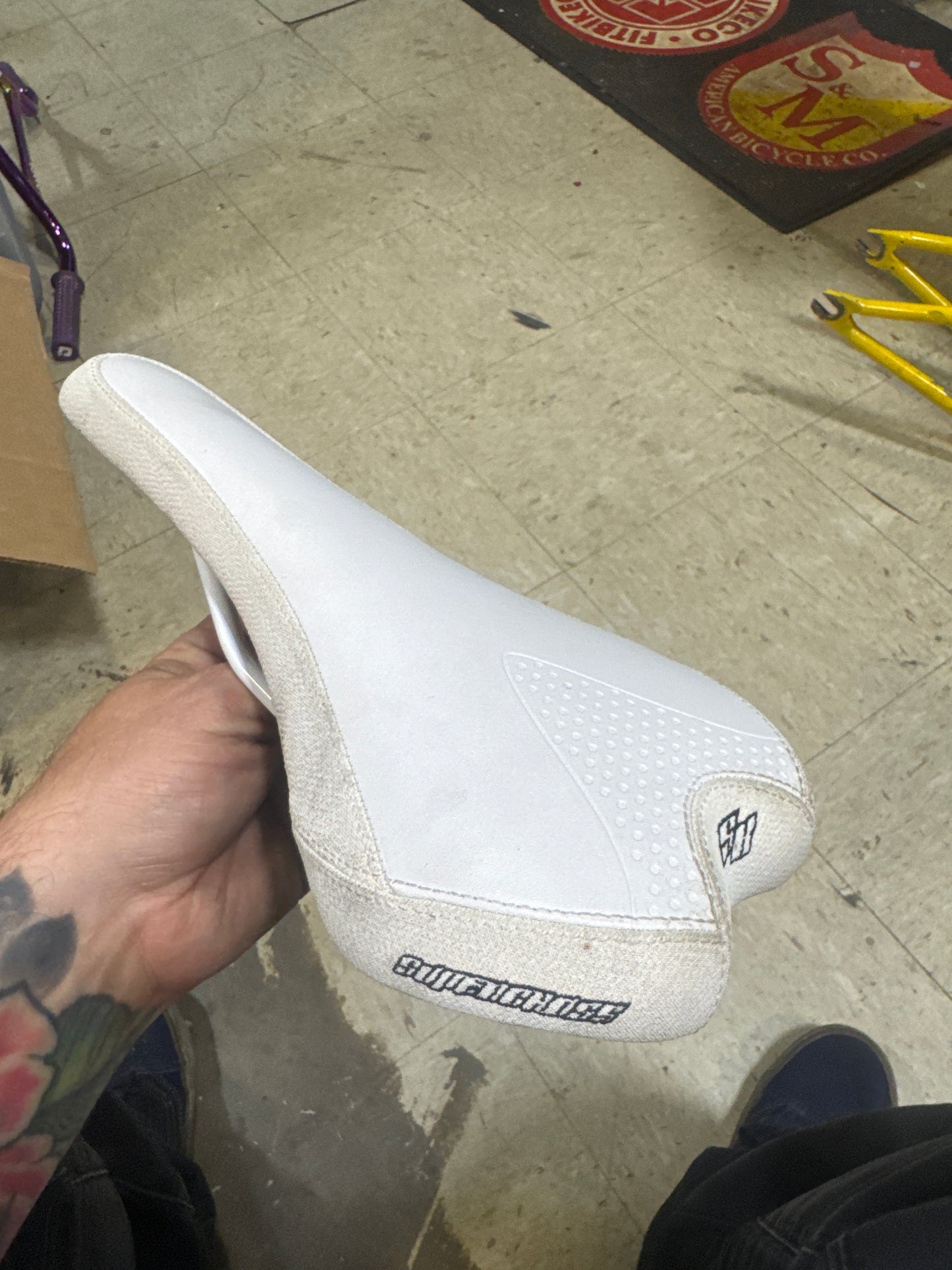 Supercross railed seat