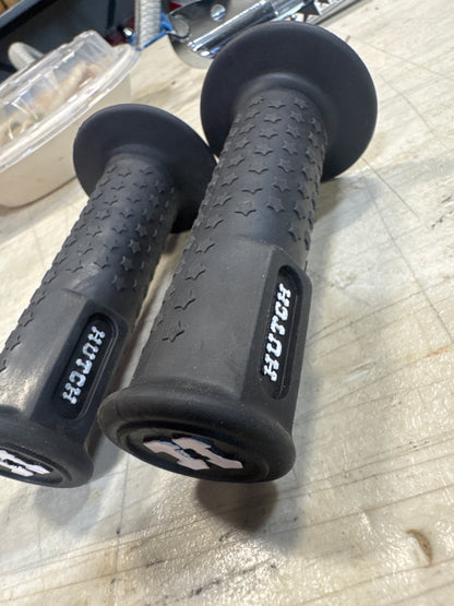 Hutch grips jdm