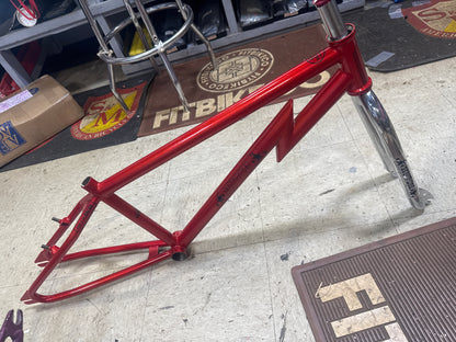 hutch pro z 24 frame + fork 24”