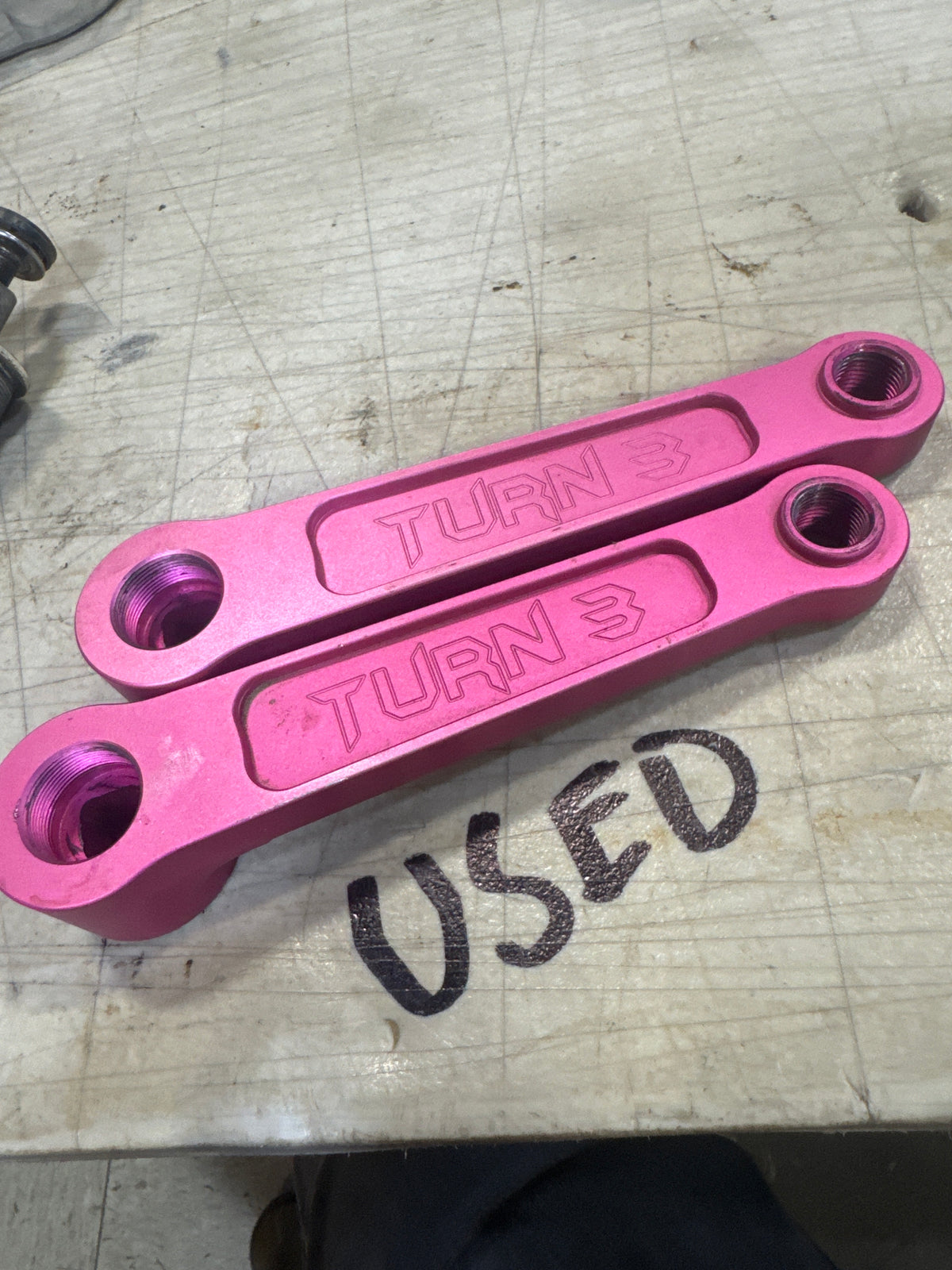 Turn 3 145m crank arms pink