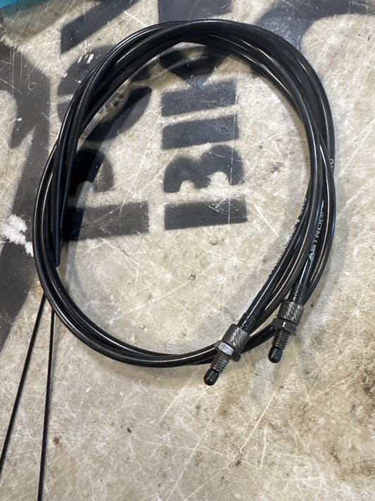 snafu dual lower cable new?