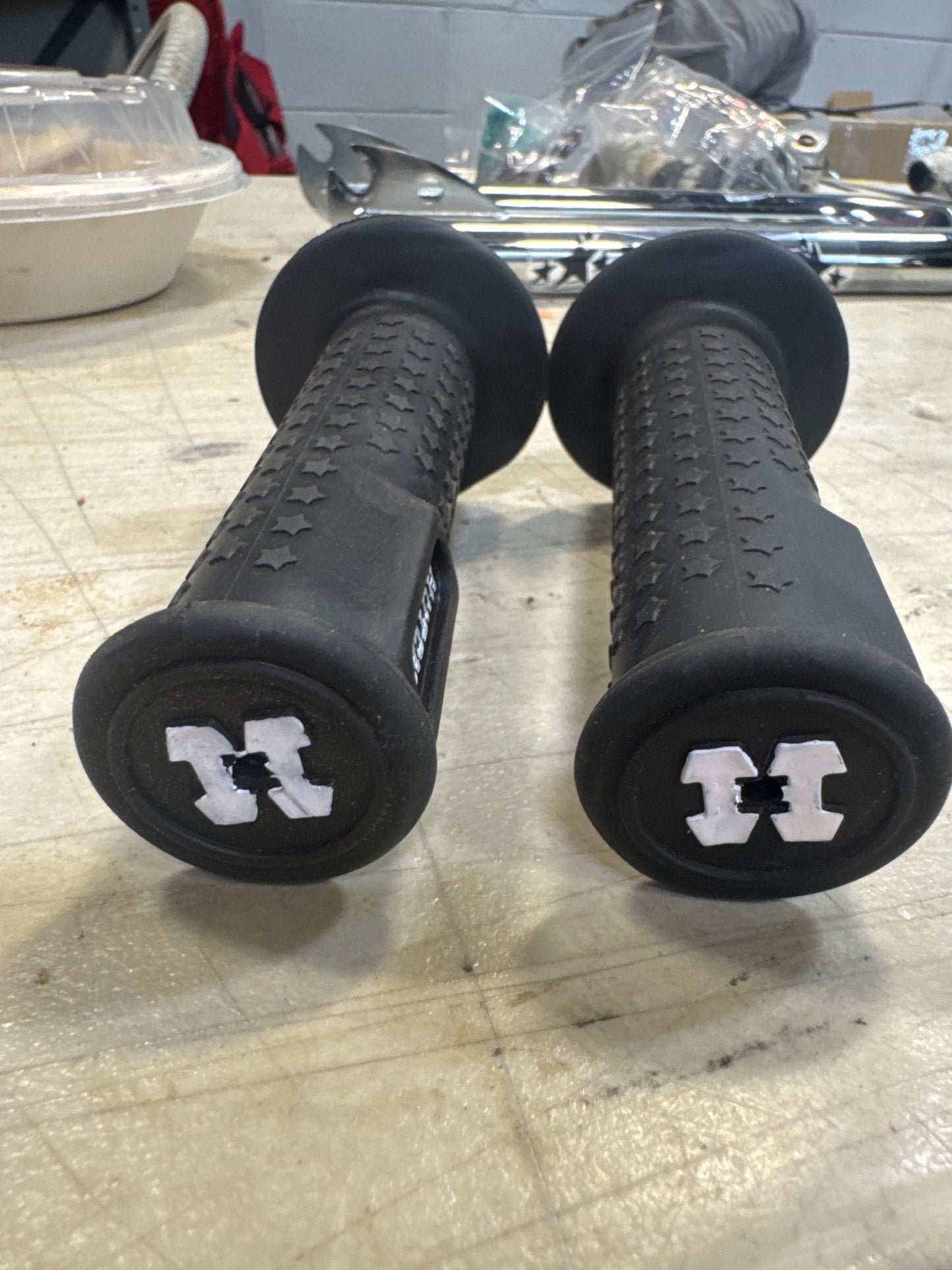 Hutch grips jdm