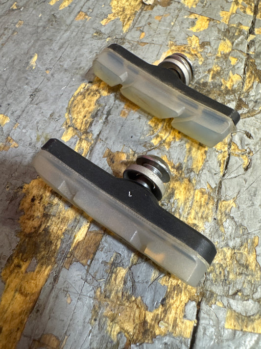 Alienation vice brake pads