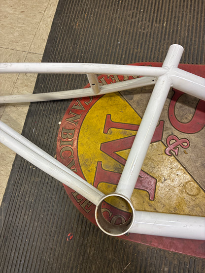 redline proline 90s frame white