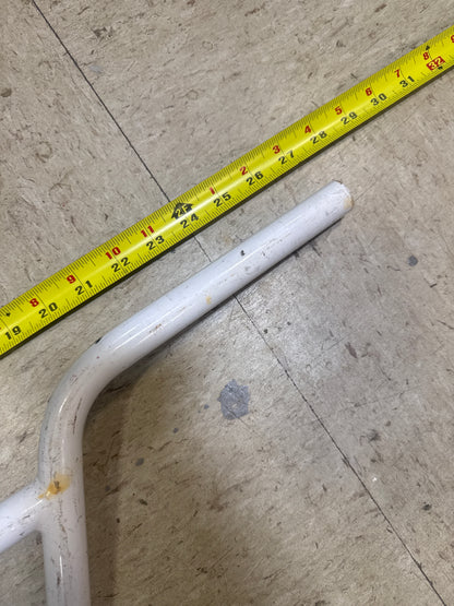 Form cruiser bars white