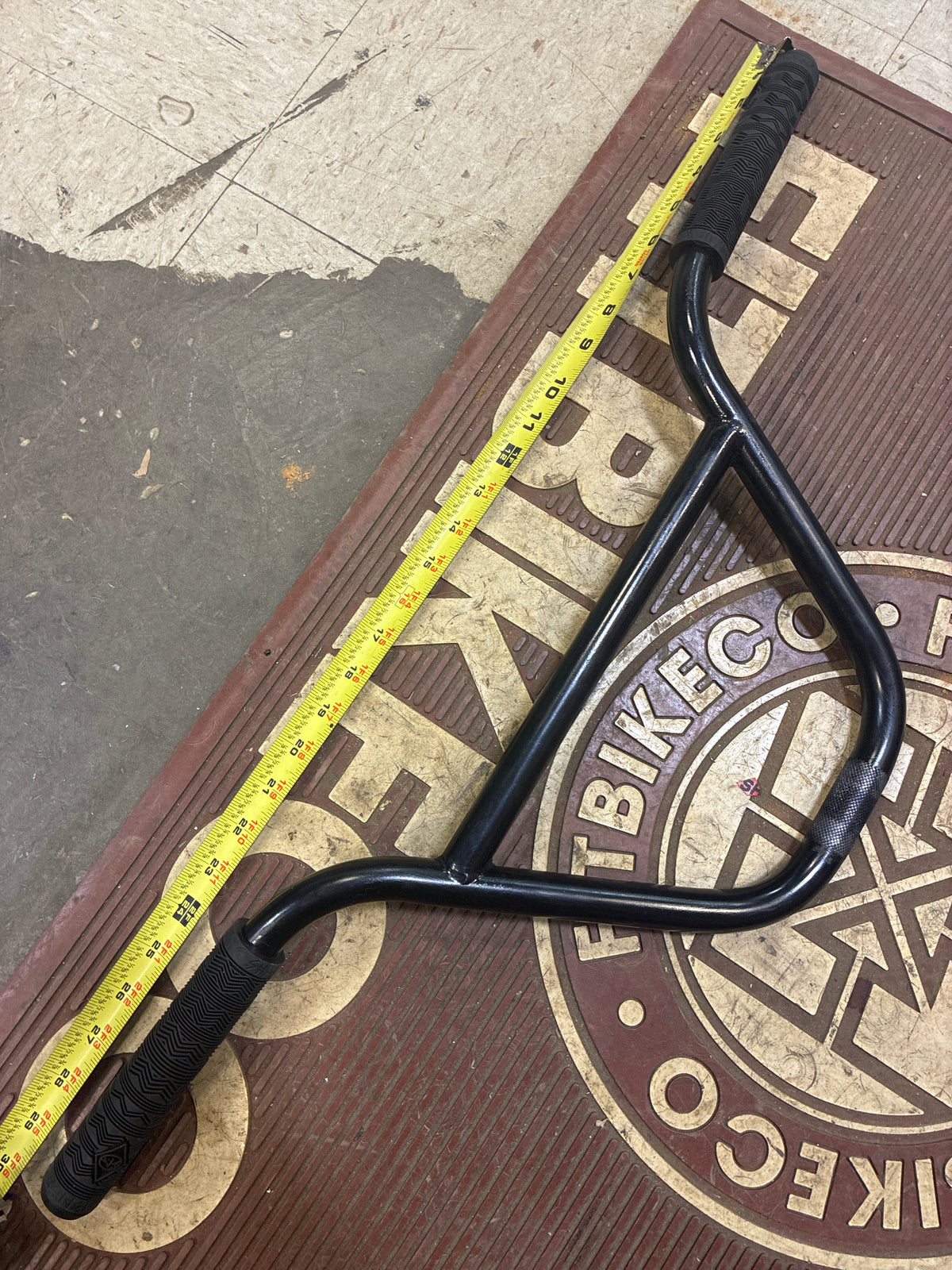 oem subrosa handle bars 9” bar w/ black shadow grip