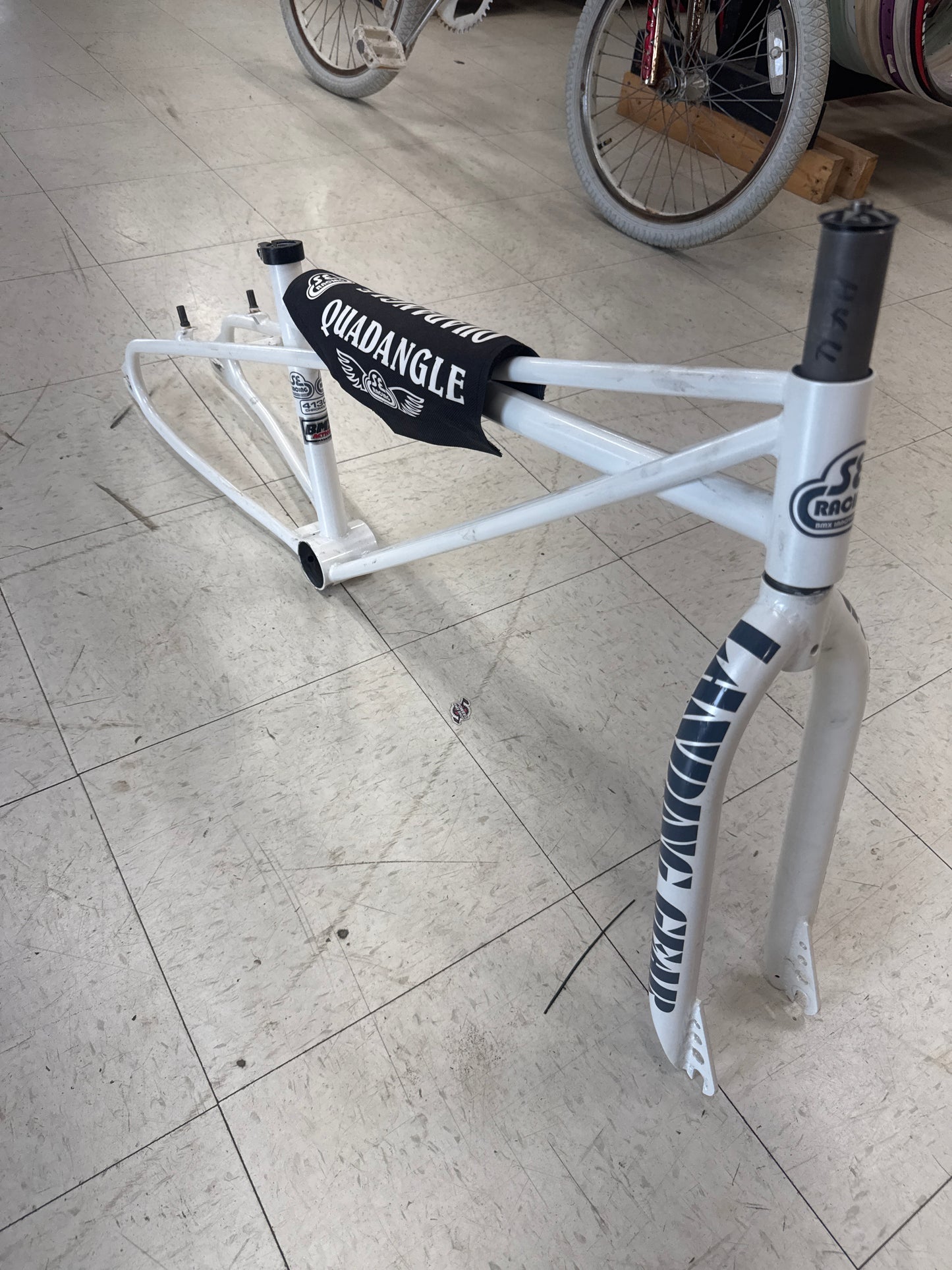 Se bikes quadangle 24” cruiser frame & fork