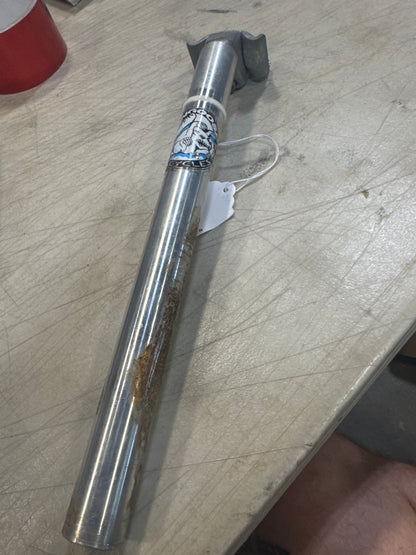 mongoose railed 26.0 seat post