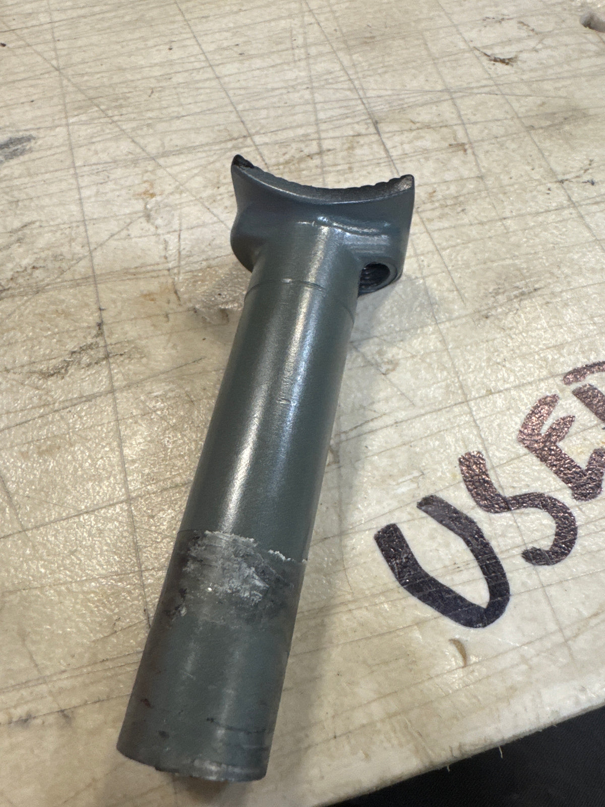Grey stealth pivotal seat post 25.4